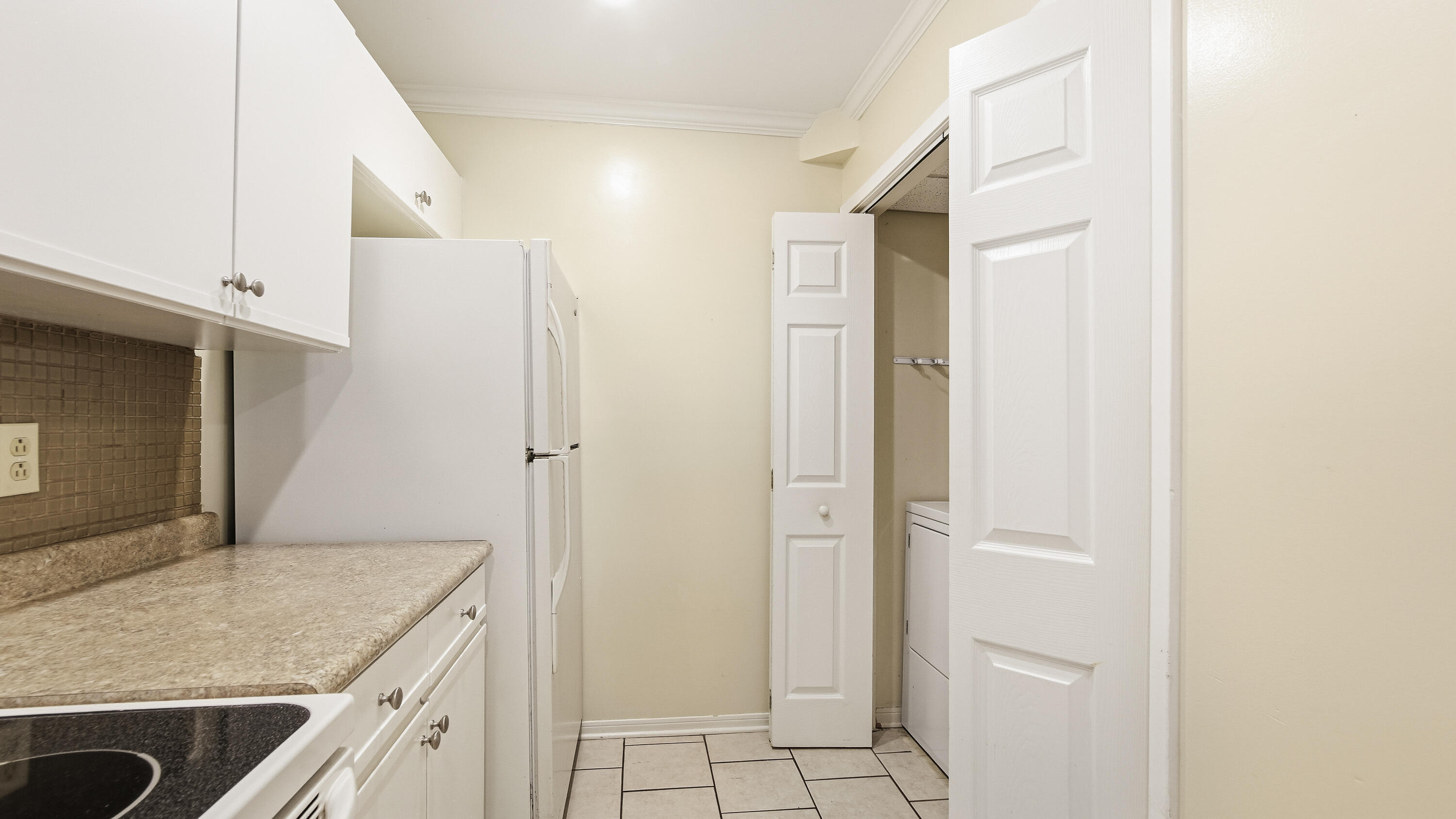 EDGEWATER GOLF VILLAS 2A CONDO - Residential