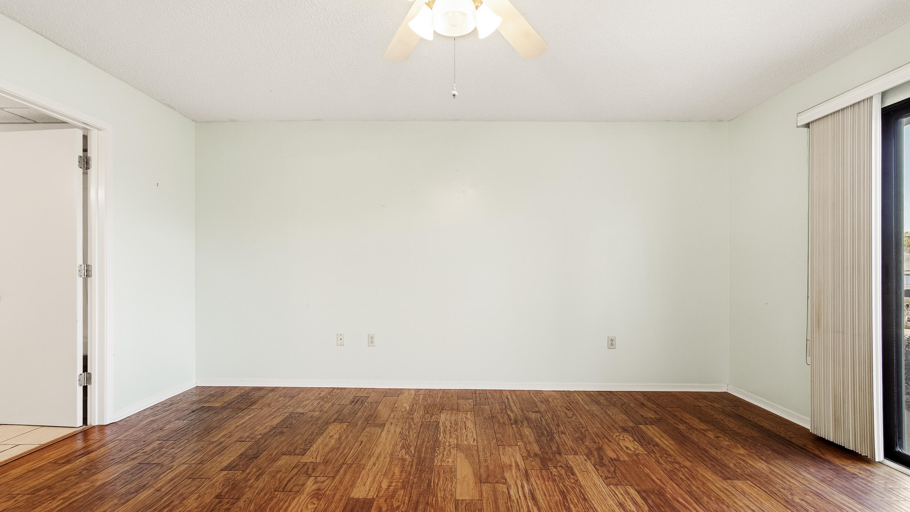 EDGEWATER GOLF VILLAS 2A CONDO - Residential