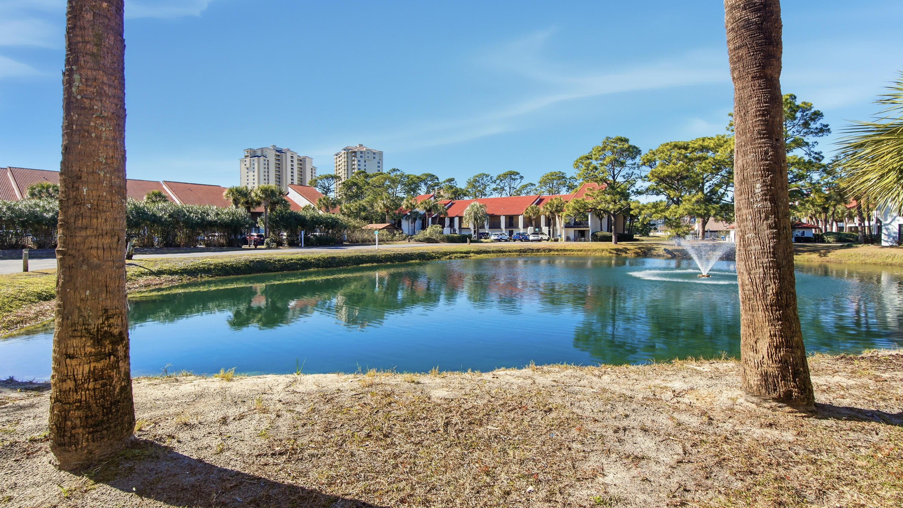 EDGEWATER GOLF VILLAS 2A CONDO - Residential