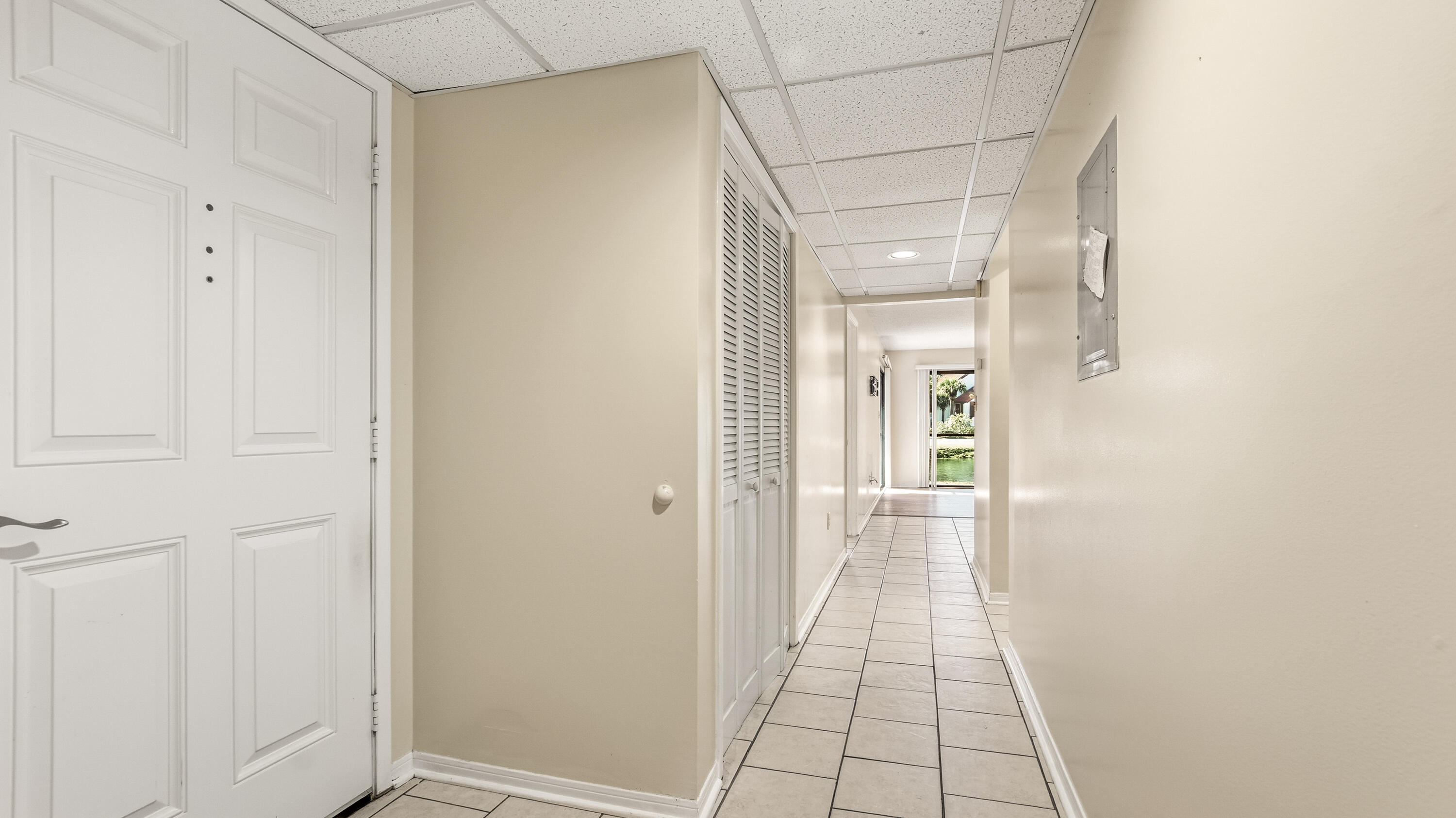 EDGEWATER GOLF VILLAS 2A CONDO - Residential