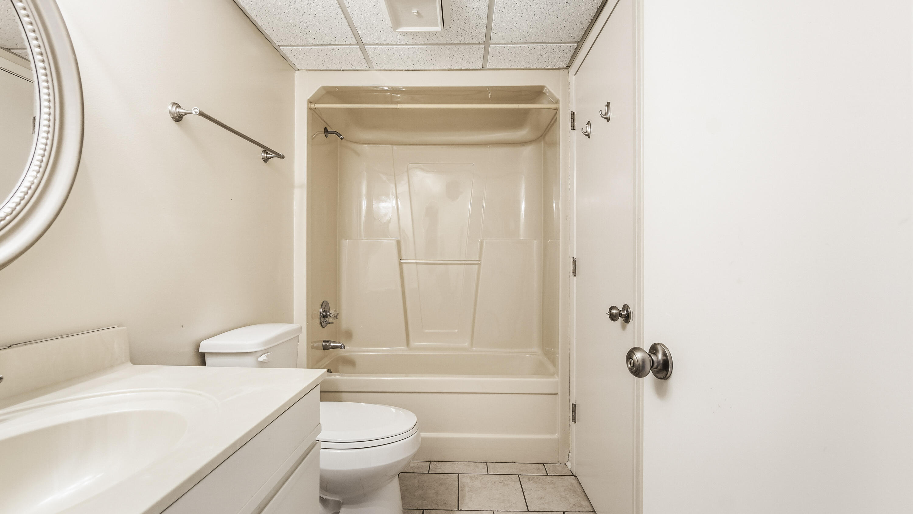 EDGEWATER GOLF VILLAS 2A CONDO - Residential