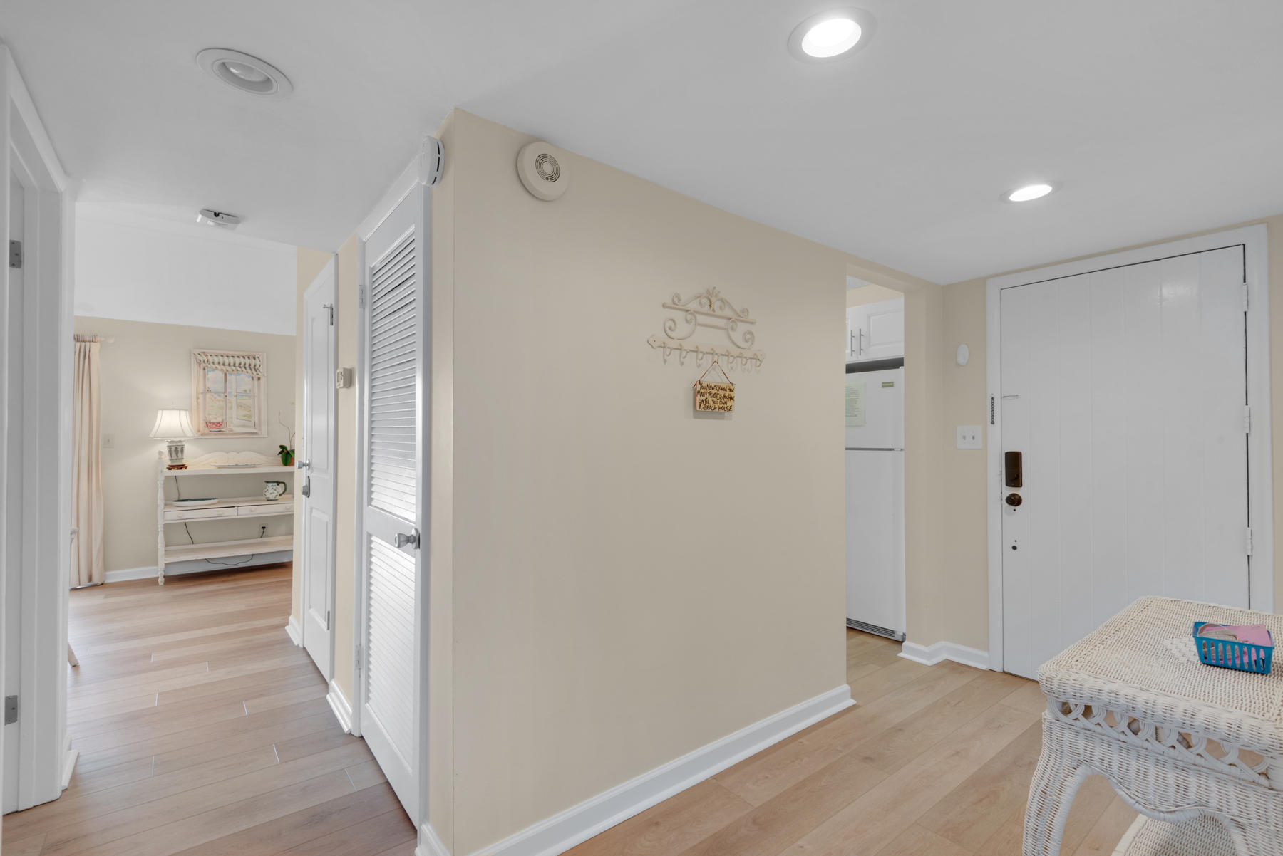 SEASCAPE CONDO GARDEN VILLA - Residential