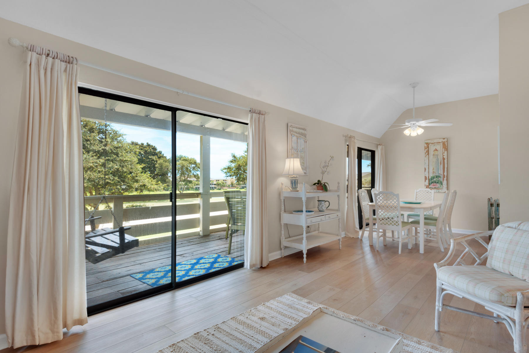 SEASCAPE CONDO GARDEN VILLA - Residential