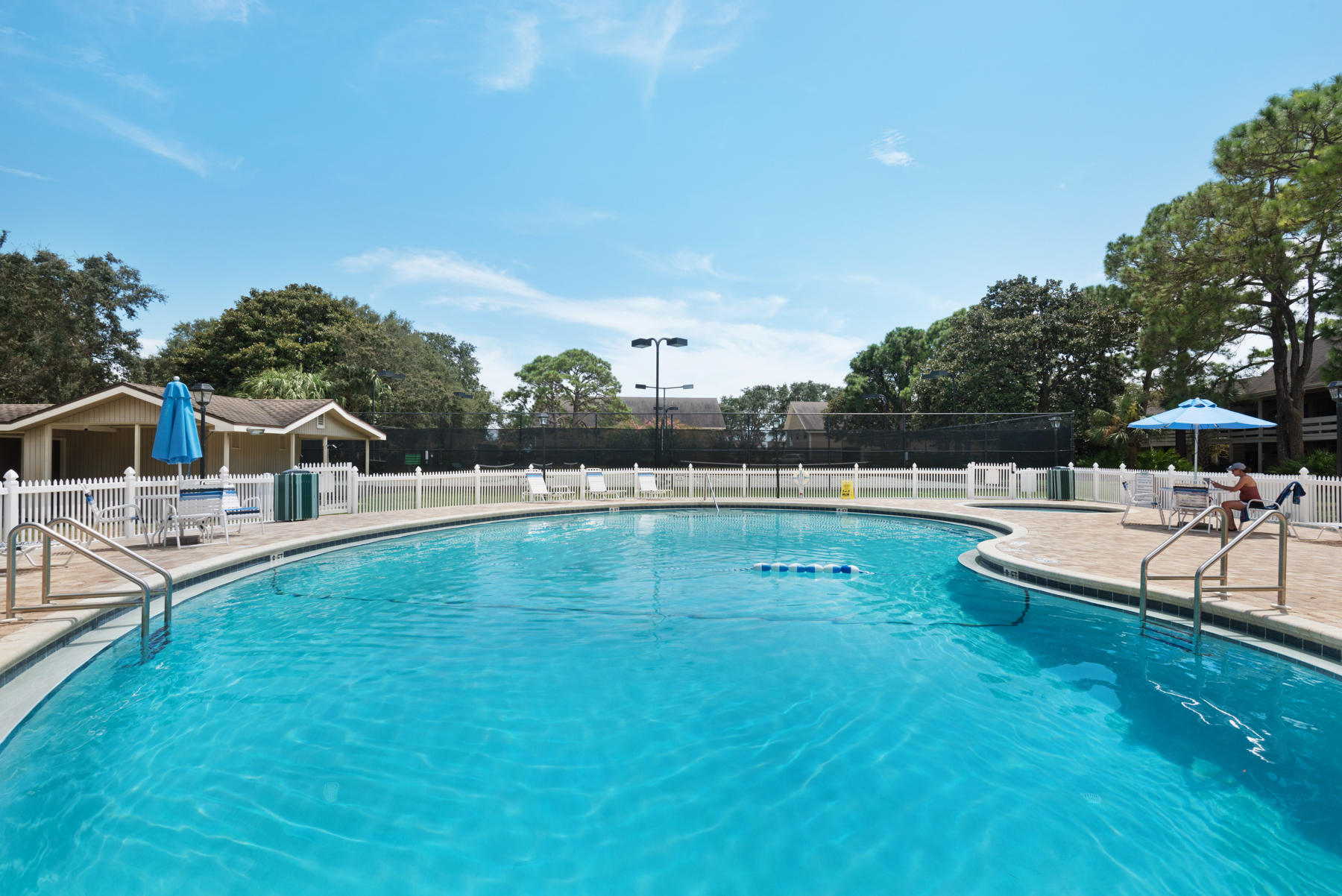 SEASCAPE CONDO GARDEN VILLA - Residential