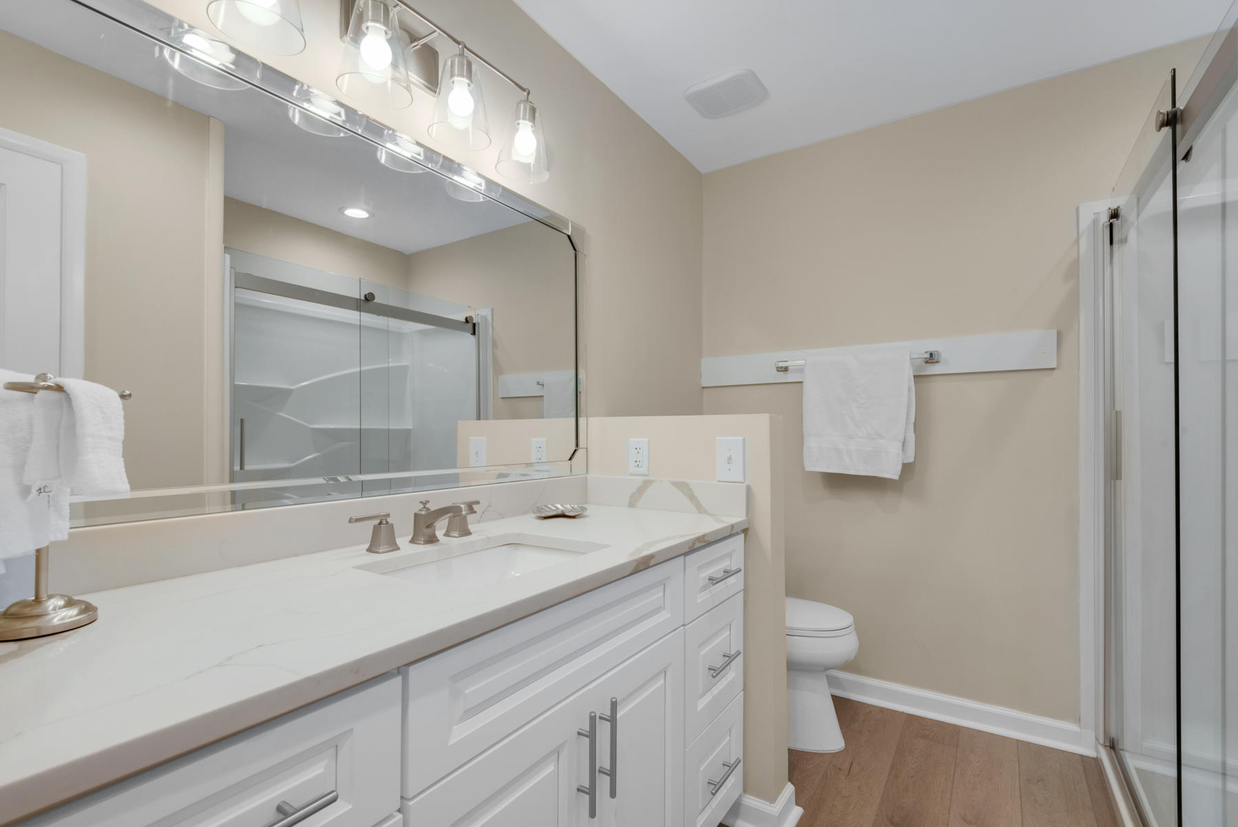 SEASCAPE CONDO GARDEN VILLA - Residential