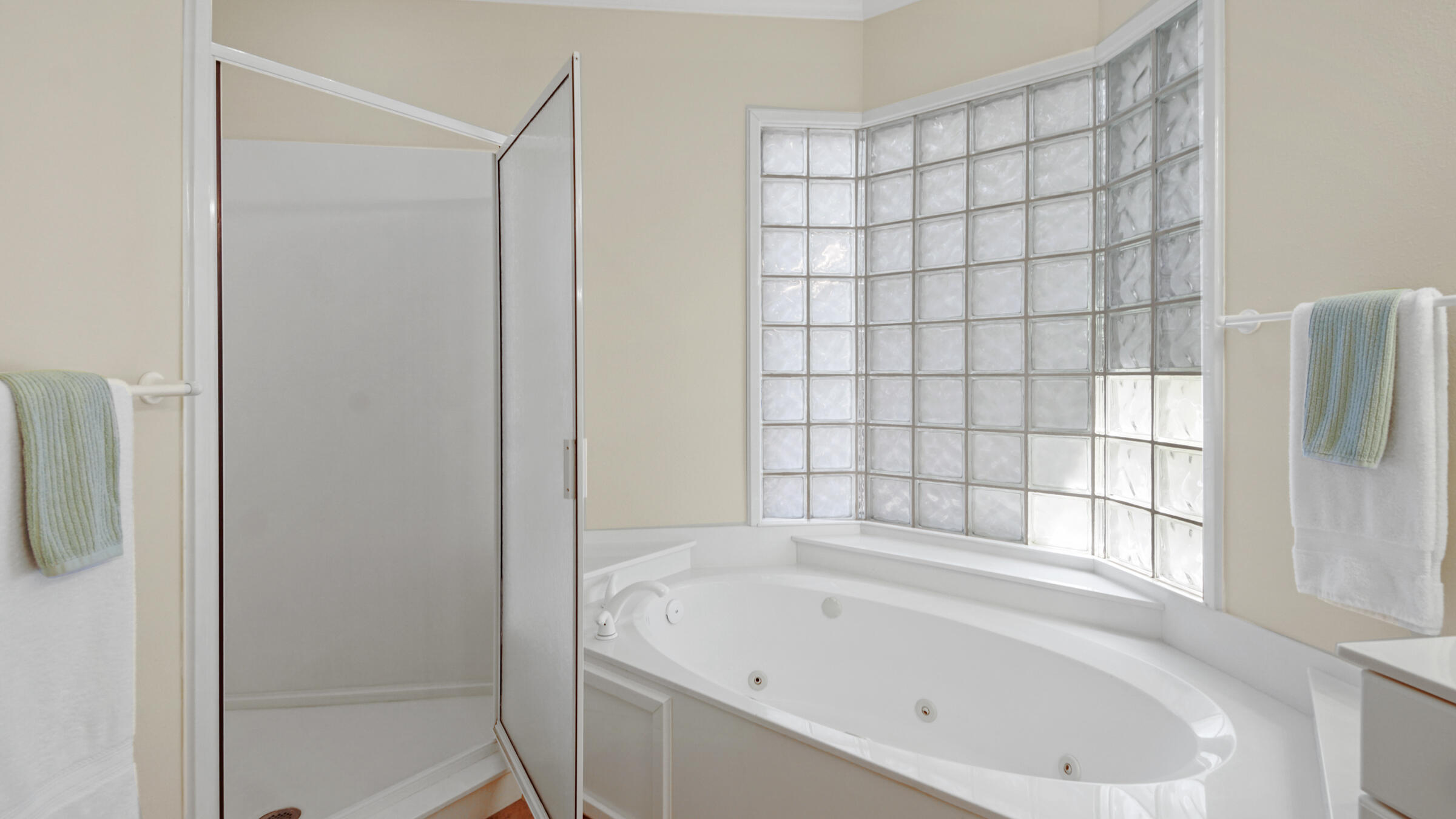 GULF PINES - Residential