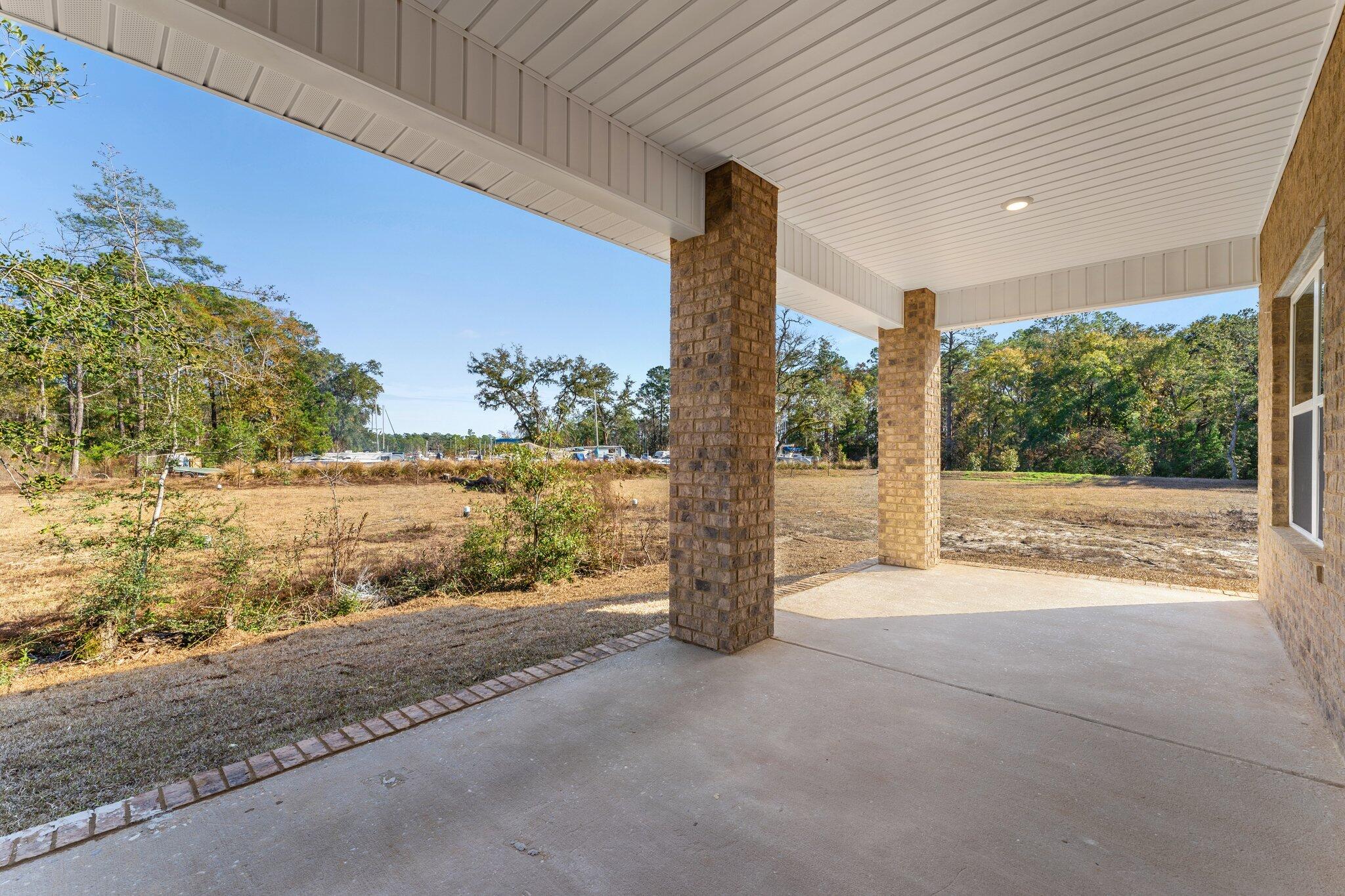 LIVE OAK HARBOUR - Residential Lease