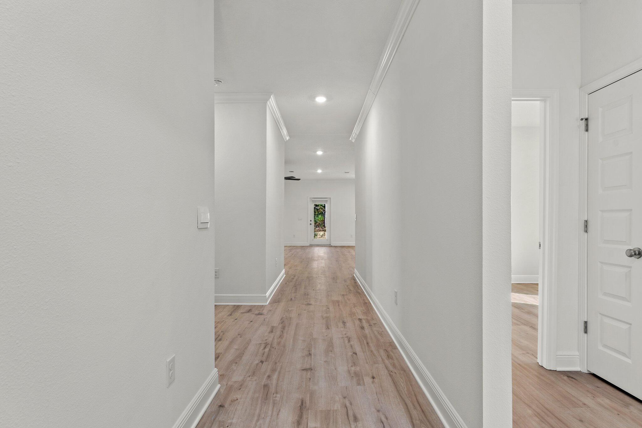 LIVE OAK HARBOUR - Residential Lease