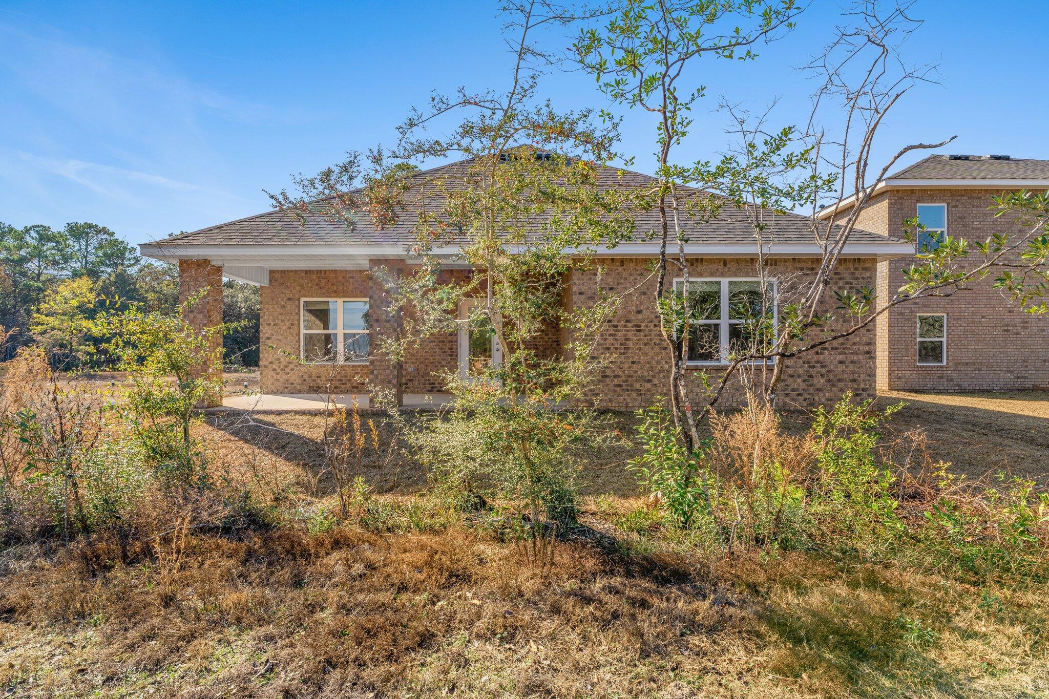 LIVE OAK HARBOUR - Residential Lease