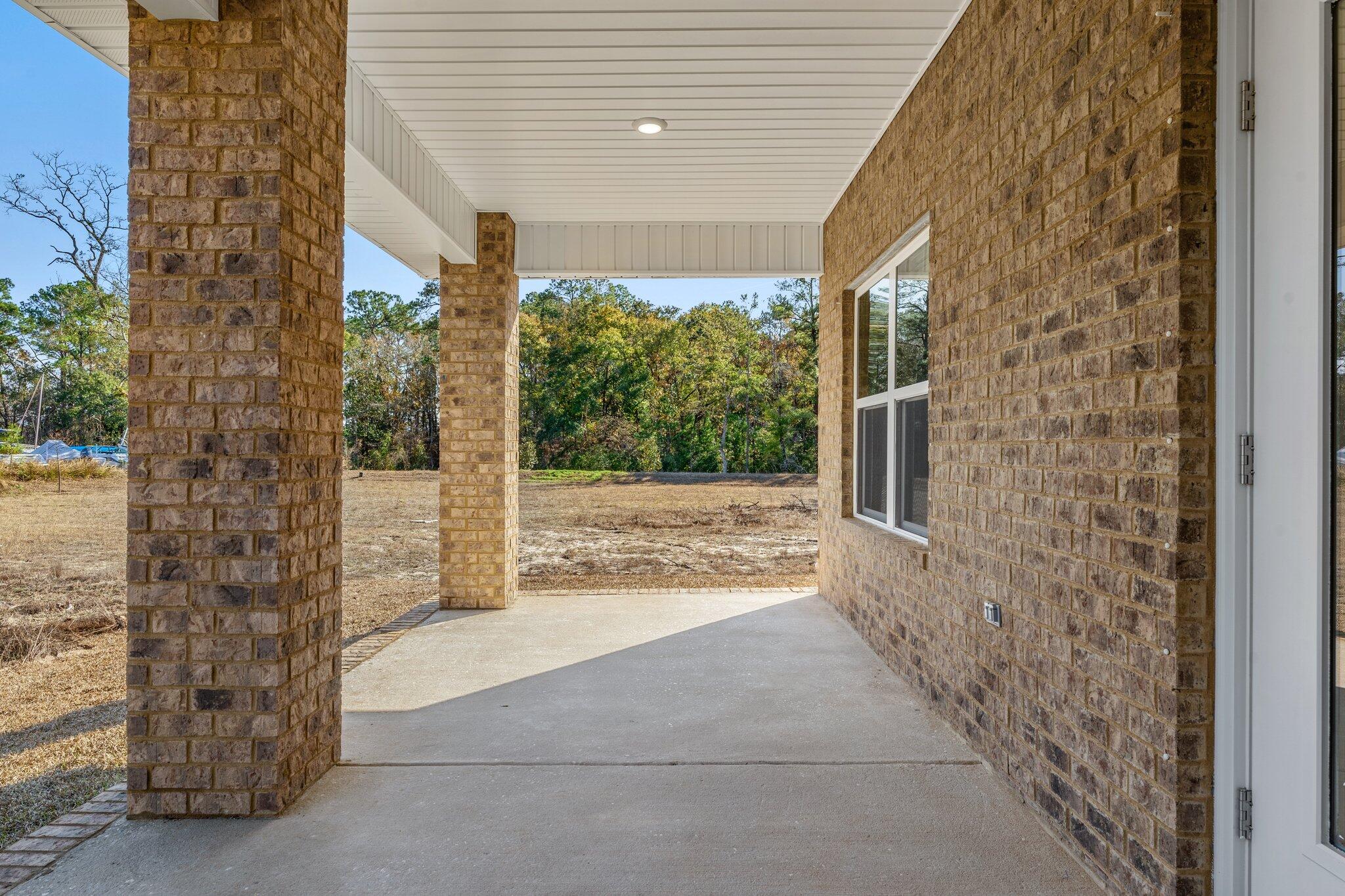 LIVE OAK HARBOUR - Residential Lease