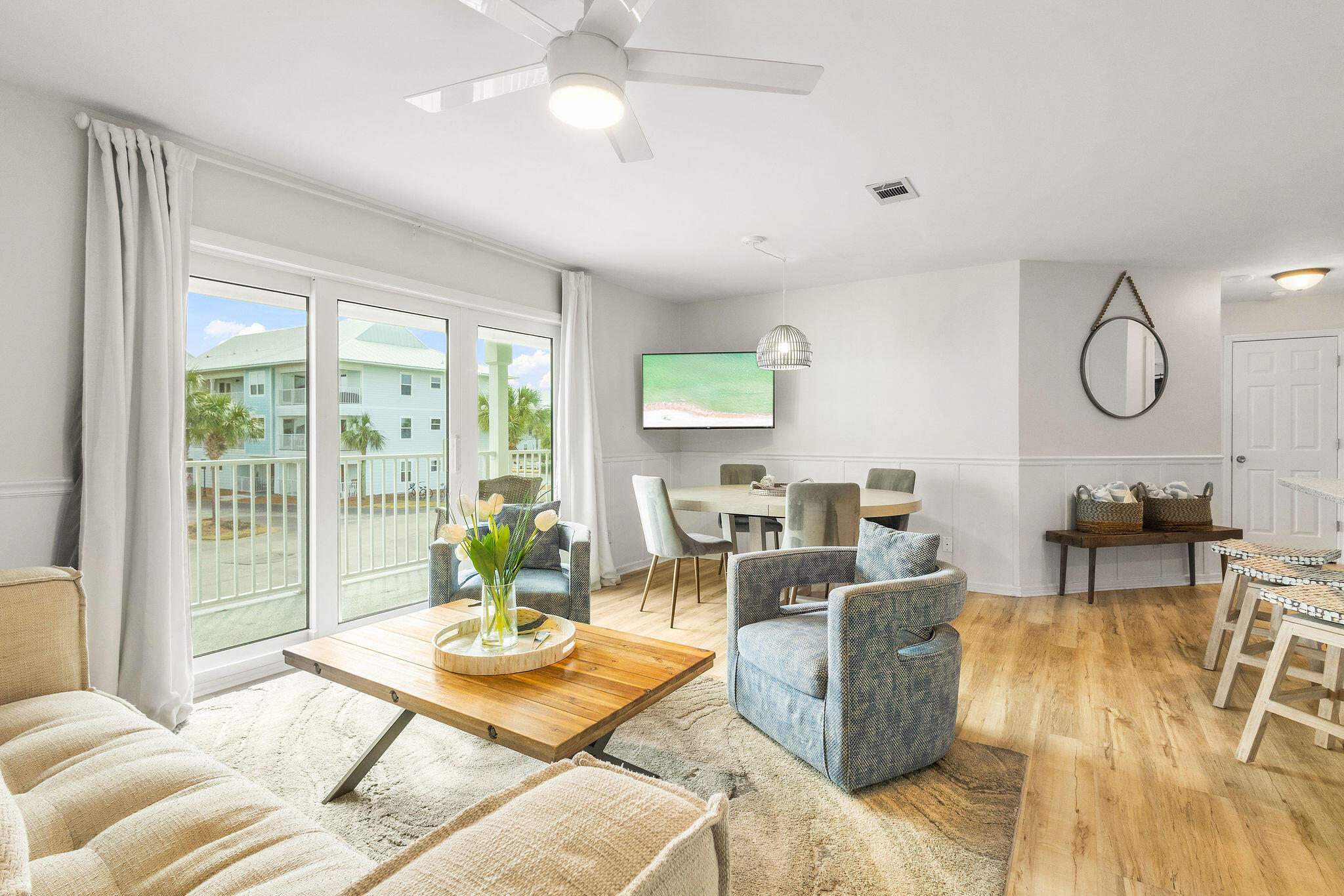 BEACHSIDE VILLAS CONDO - Residential