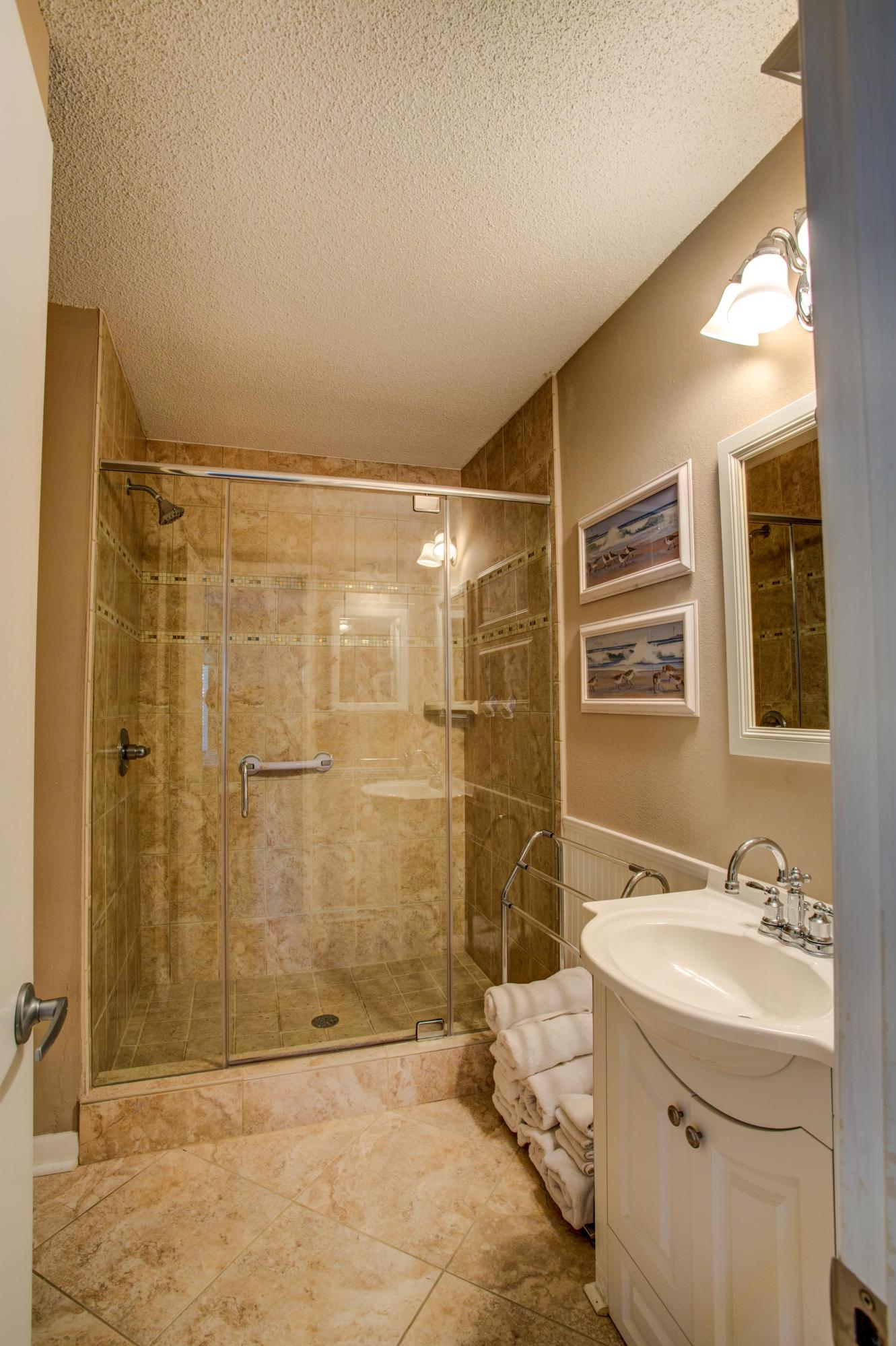 FRANGISTA BEACH 1ST ADDN - Residential