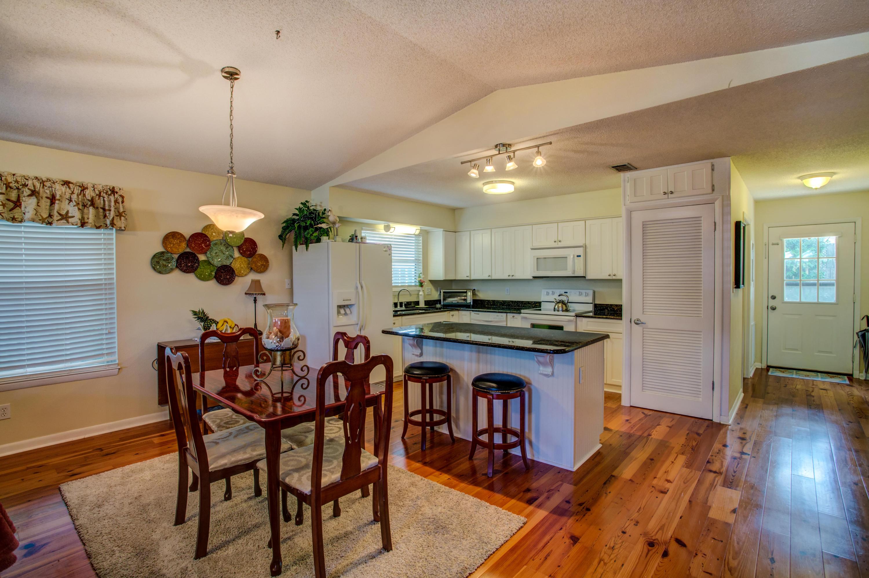 FRANGISTA BEACH 1ST ADDN - Residential