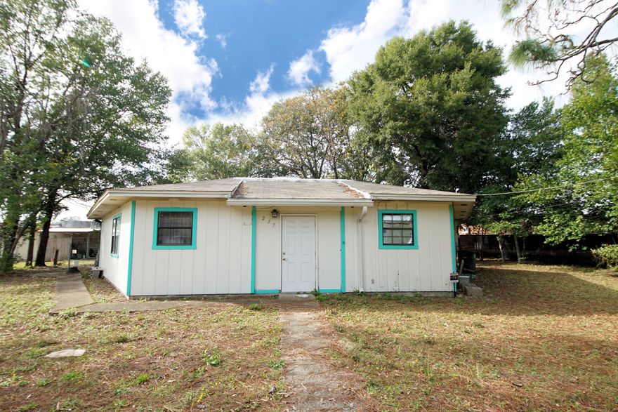 If UNIQUE is what you seek...Anyone can live in a square home, welcome to the ROUND House!Opportunities aboundUnique property with commercial potential and valuable easement with extra parking, visibility and signage available from John Sims Parkway. Was utilized as residence and Recording Studio. Currently 3 bedrooms and 2 baths. Central ValP location. Under rented for market and easily justify higher rents. CURRENT C-1 zoning1.7 miles to Eglin East gate!1.5 miles to Lewis School2.6 miles Niceville High School