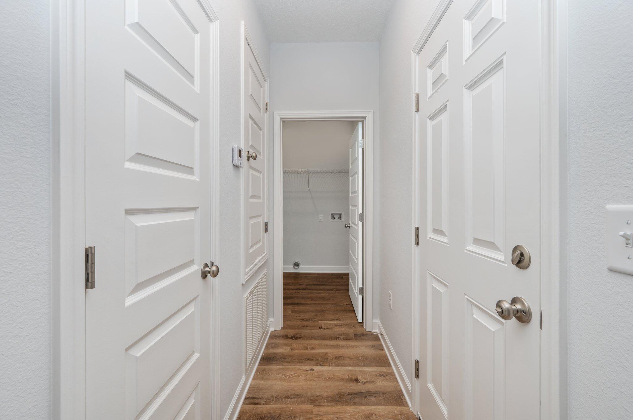 MORRIS ADDN TO CRESTVIEW - Residential