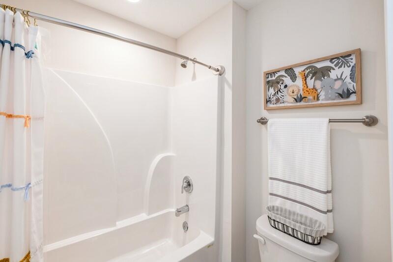 CREETS LANDING - Residential