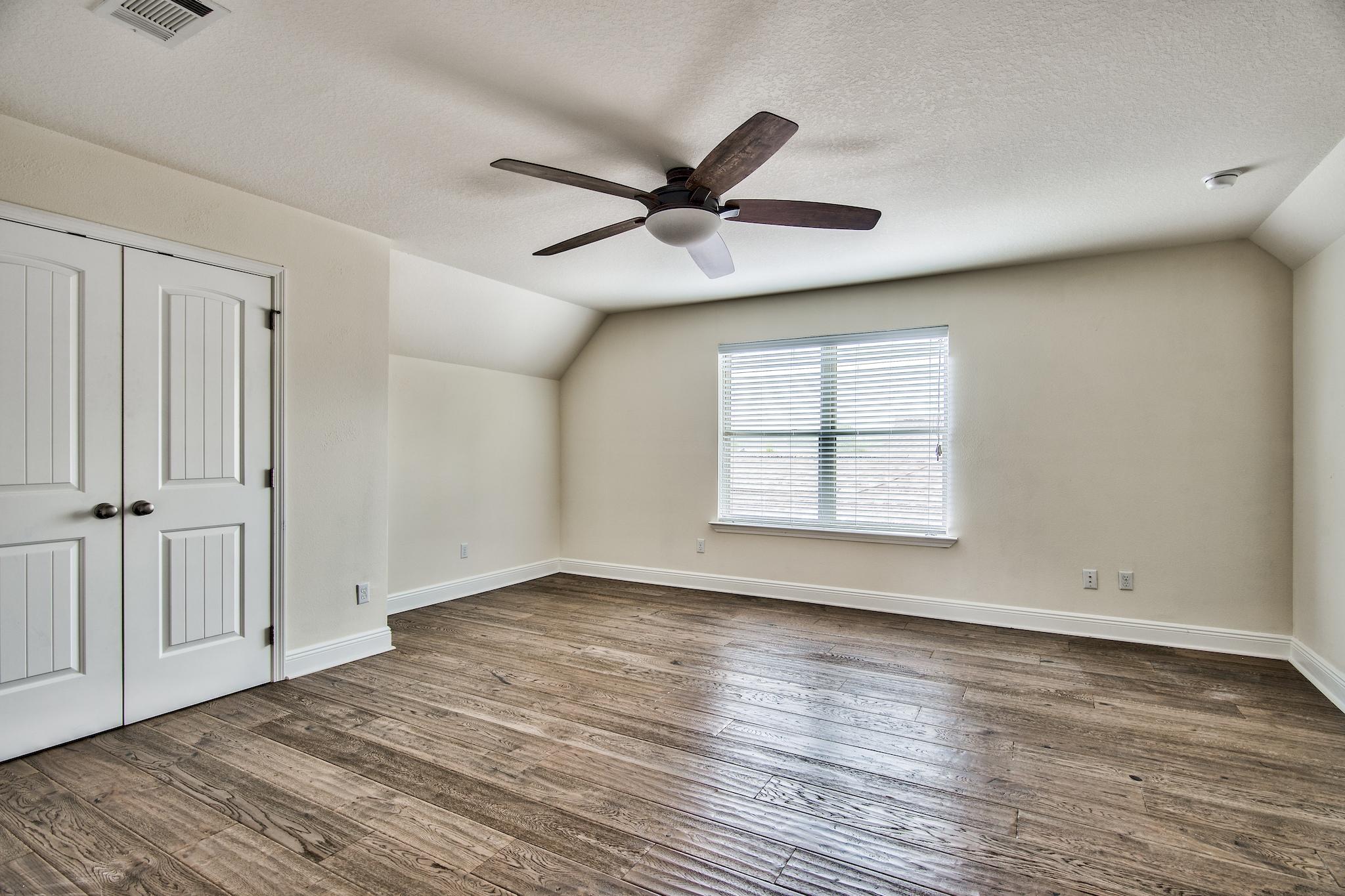 DRIFTWOOD ESTATES - Residential