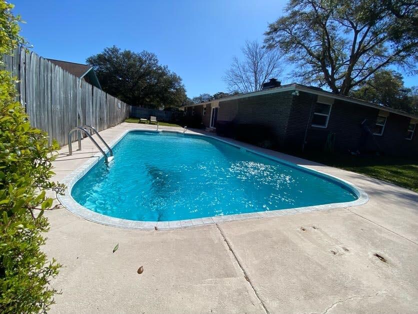 OVERBROOK - Residential