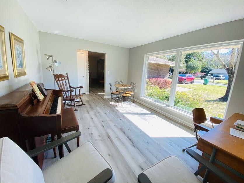 OVERBROOK - Residential