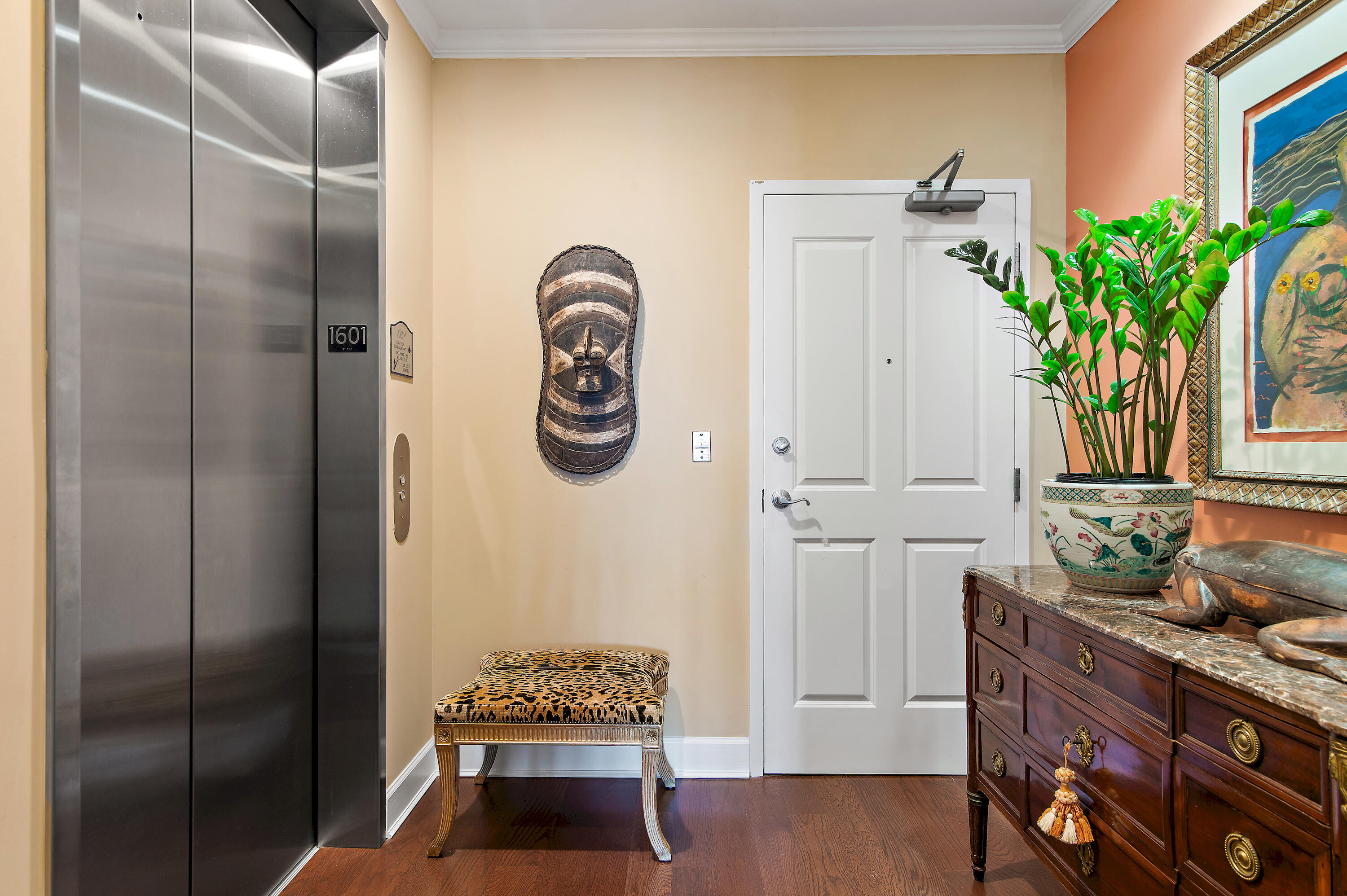 ONE WATER PLACE - Residential