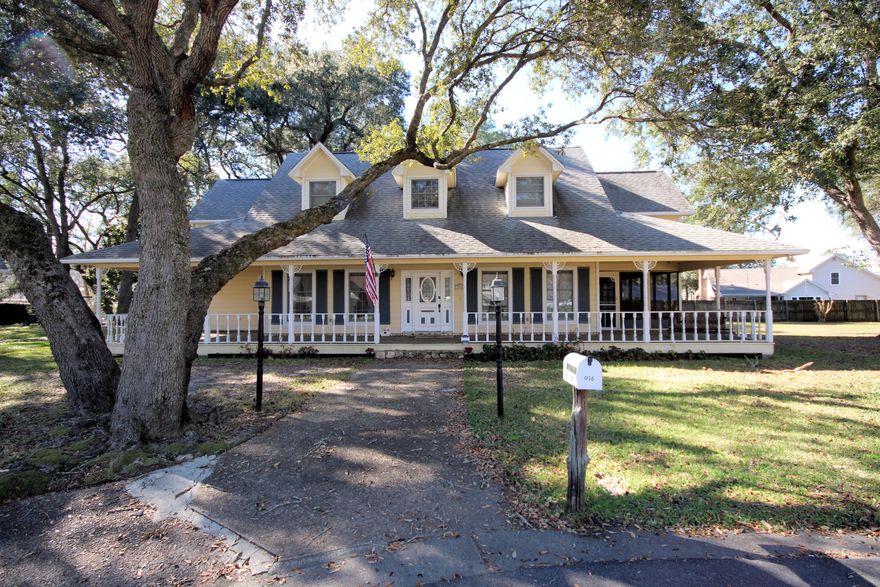 FANTASTIC CUSTOM BUILT HOME has it ALL! You will LOVE the classic curb appeal of this property that sits at the end of a quiet cul-de-sac on a double lot with detached 3 car garage! There are so many features in this home it is a true value. Let's start with the incredible porches, front porch, back porch, screened porch and Jacuzzi porch! Then we have a formal living, formal dining, kitchen with island, breakfast bar, family room, stone fireplace, mud room, 4 bedrooms, office/bonus room and 4 bathrooms! The master bedroom even features a private Florida Room! Energy efficient with geothermal systems, gas water heaters and extra insulation in floors and walls! All this in the heart of Ft Walton 3 miles to Hurlburt Field and 7 miles to Eglin AFB or Okaloosa Island beaches click ''more'' ..