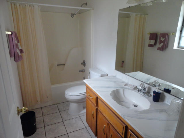 FLAMINGO BCH S/D - Residential