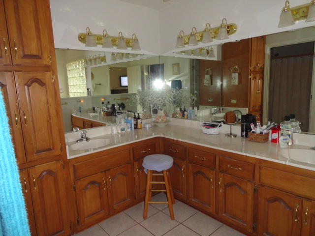 FLAMINGO BCH S/D - Residential