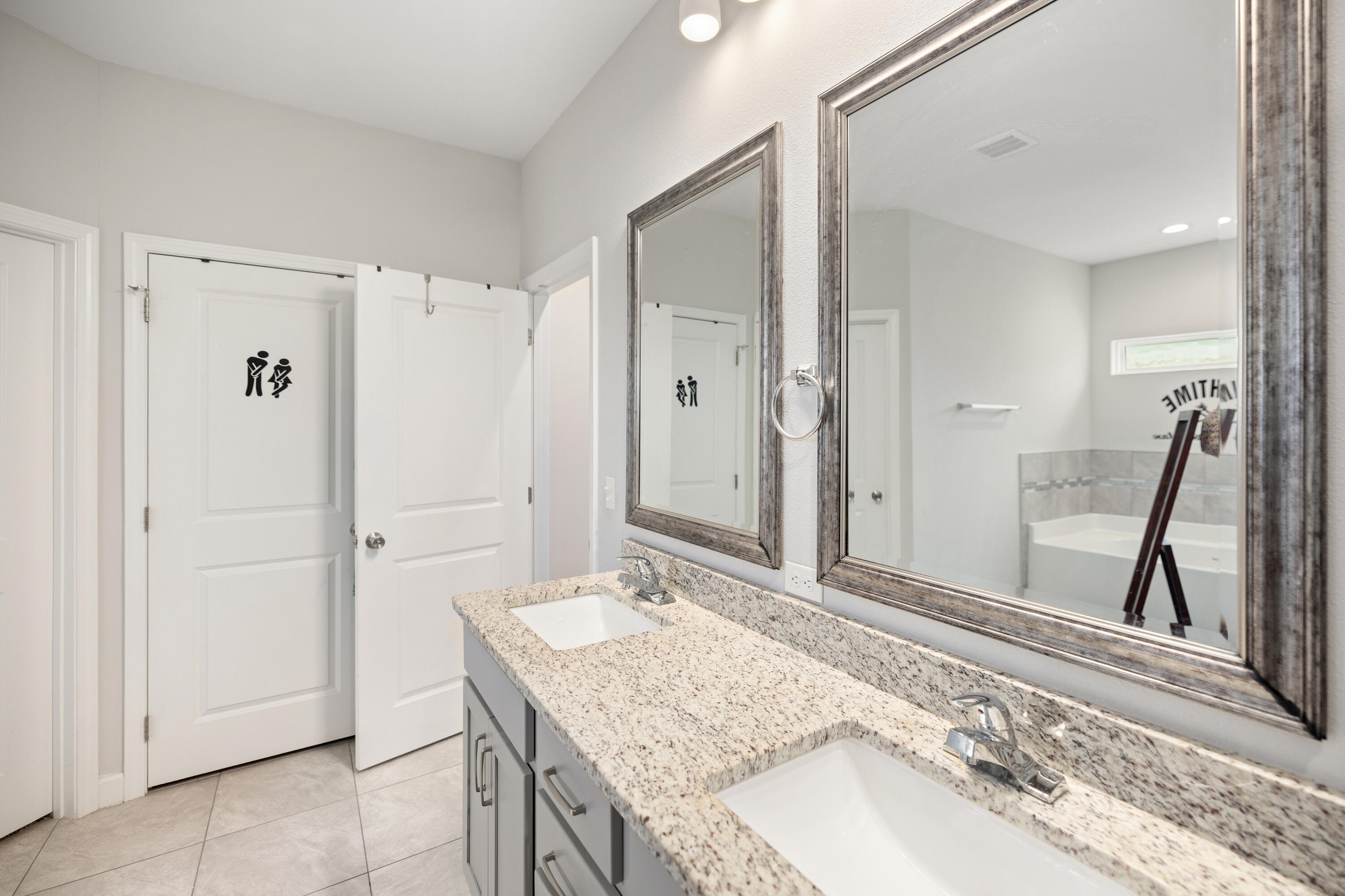 WYNNEHAVEN BCH EST - Residential