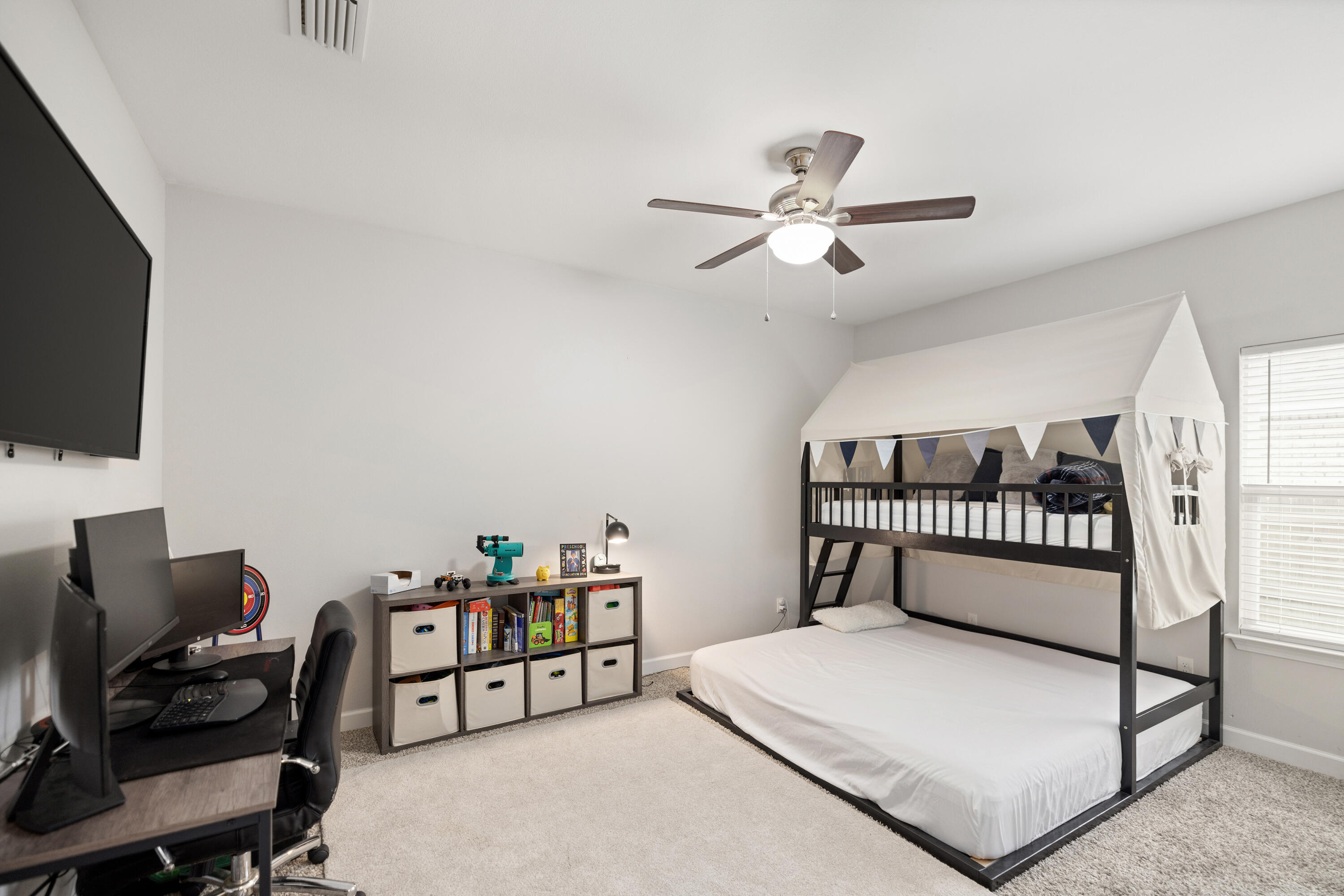 WYNNEHAVEN BCH EST - Residential