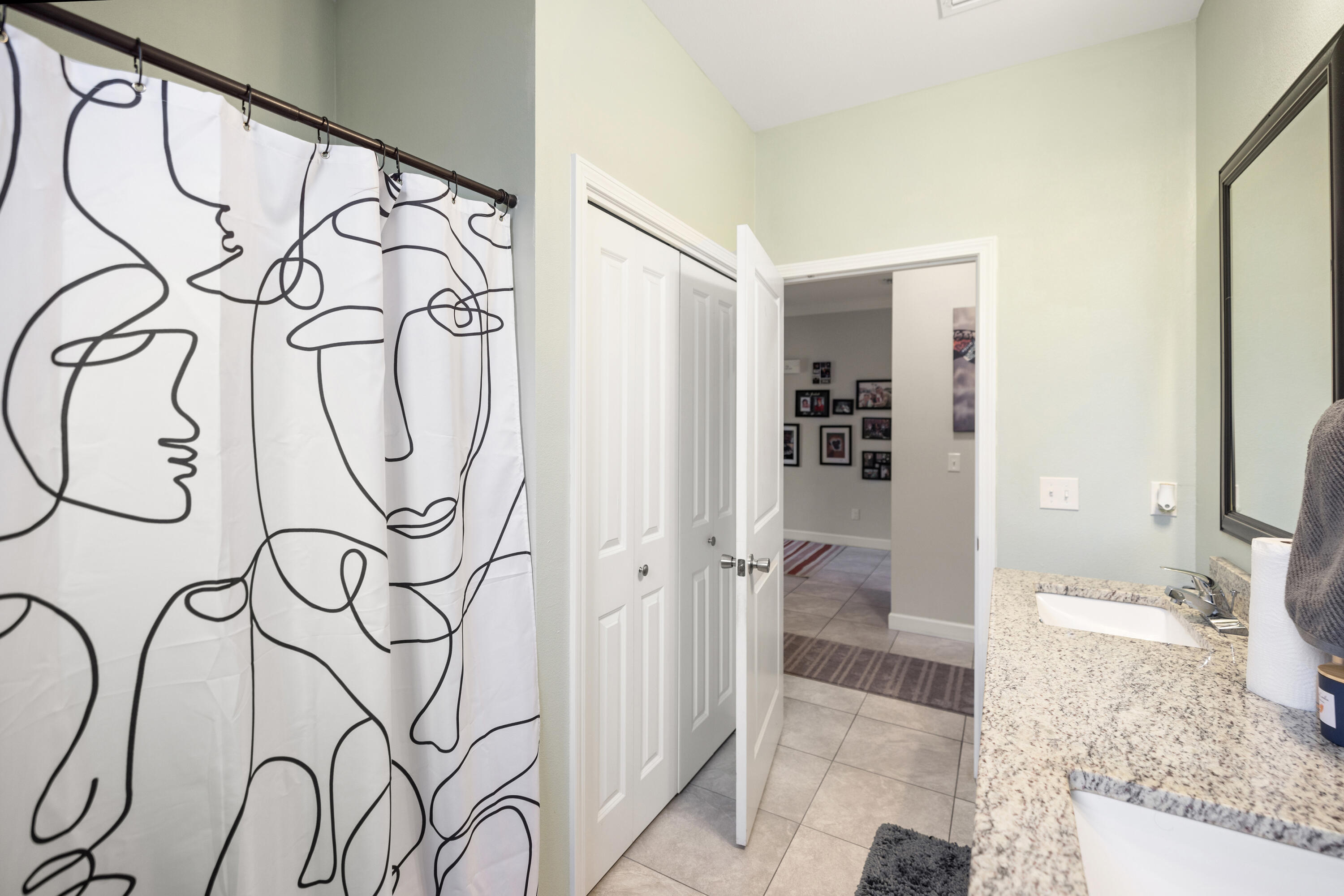 WYNNEHAVEN BCH EST - Residential