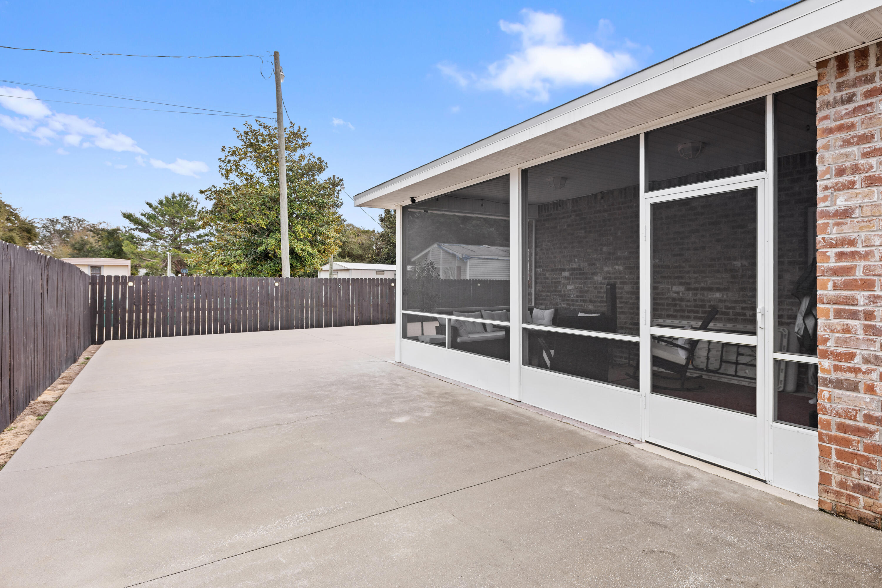 WYNNEHAVEN BCH EST - Residential