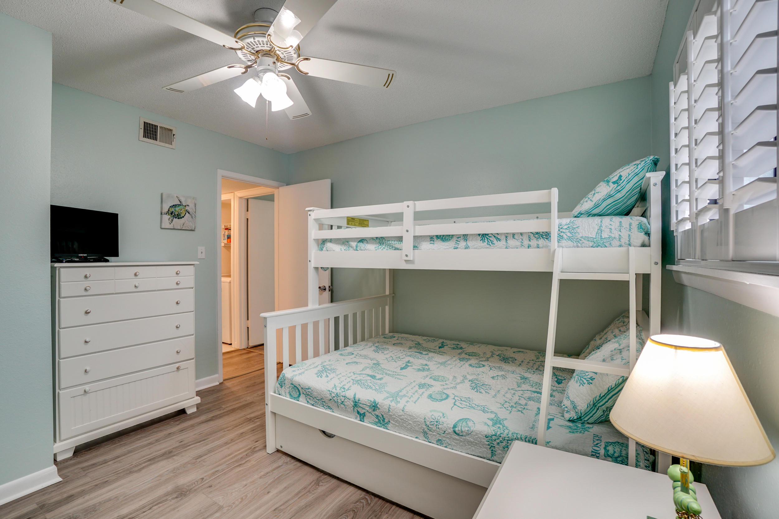 SEASCAPE CONDO TENNIS VILLAGE - Residential