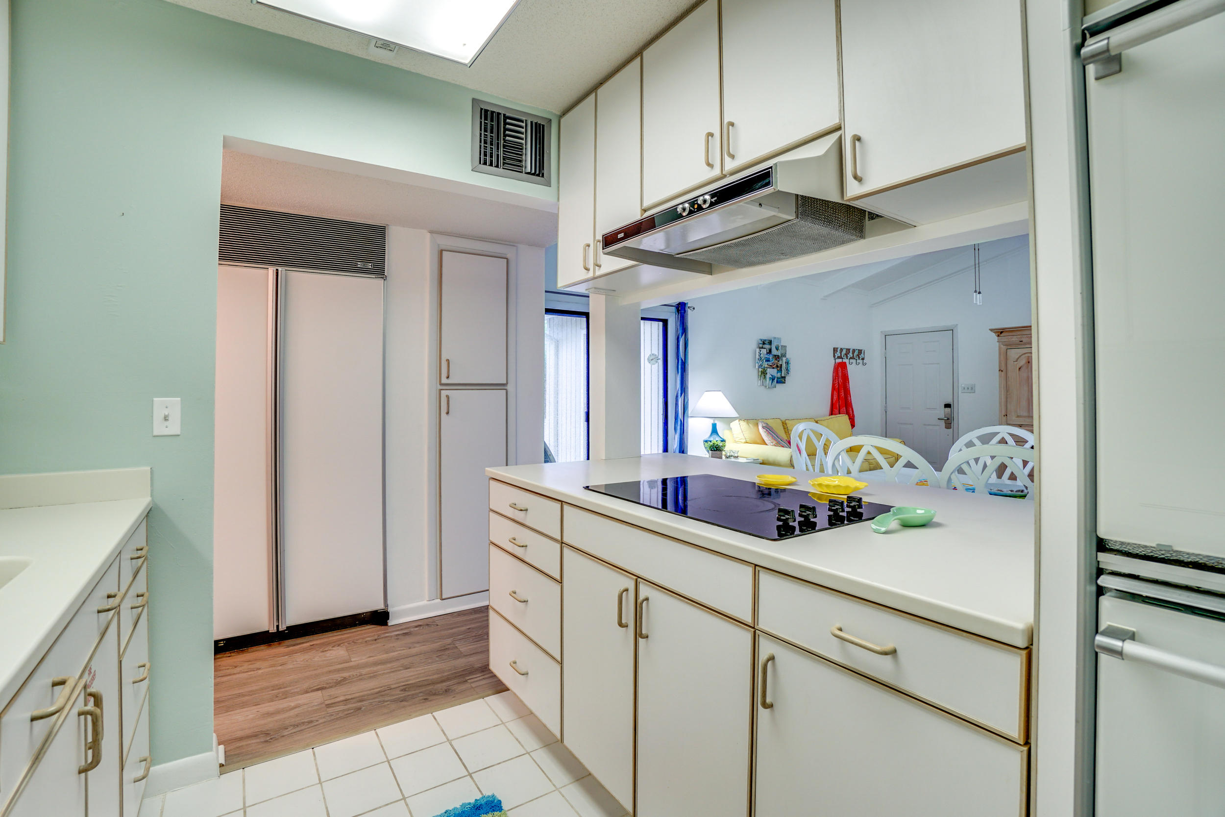 SEASCAPE CONDO TENNIS VILLAGE - Residential