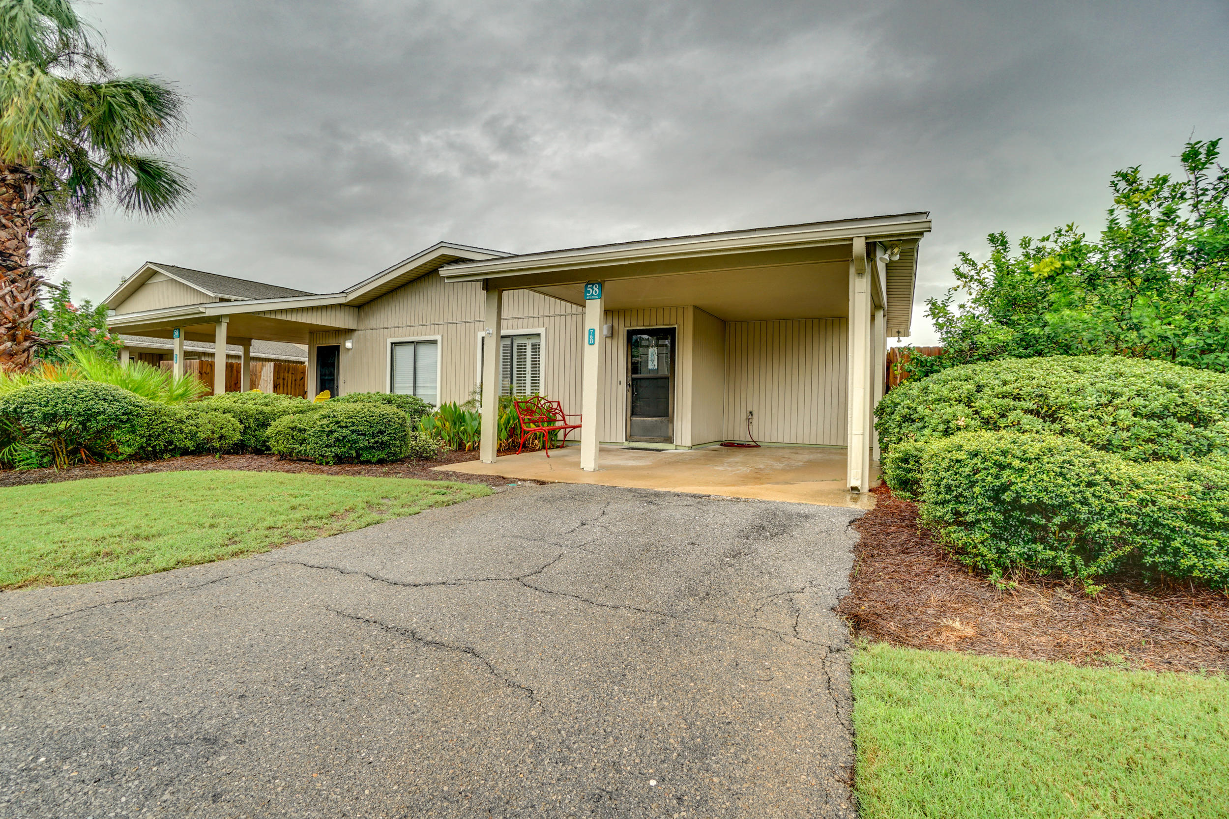 SEASCAPE CONDO TENNIS VILLAGE - Residential