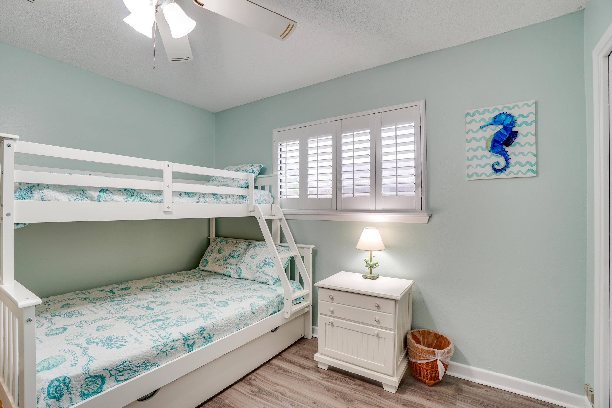 SEASCAPE CONDO TENNIS VILLAGE - Residential