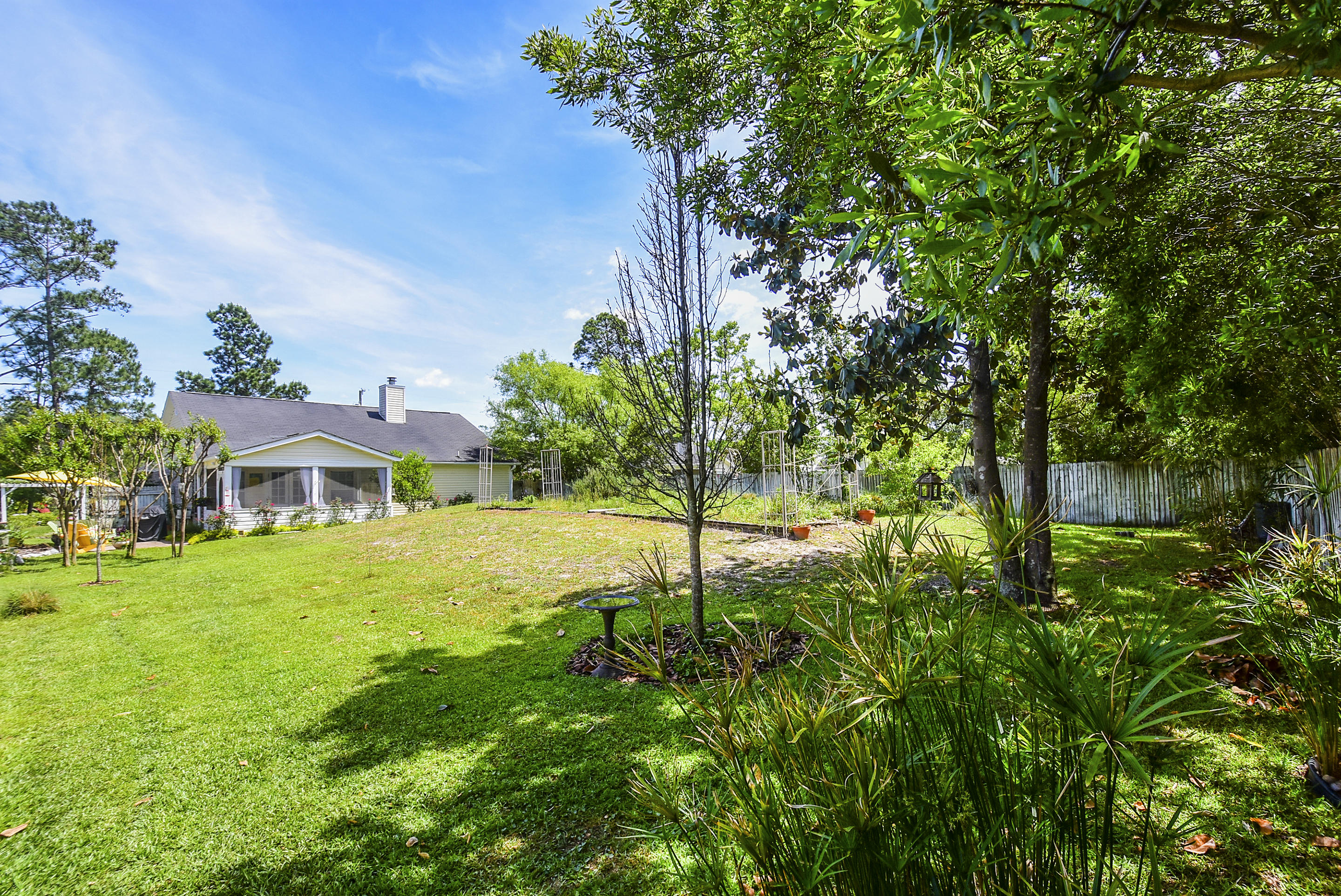 BRANDON OAKS - Residential