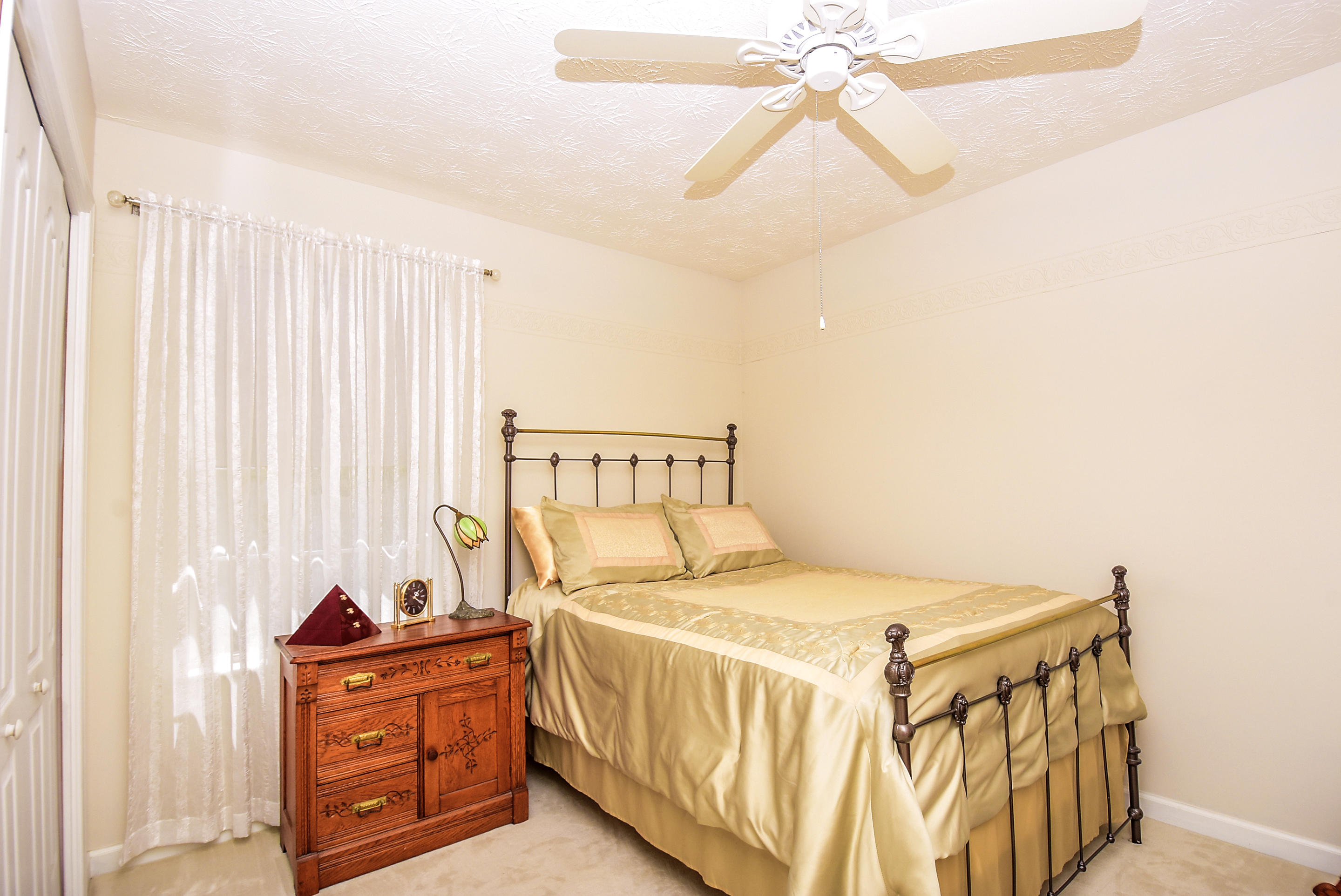 BRANDON OAKS - Residential