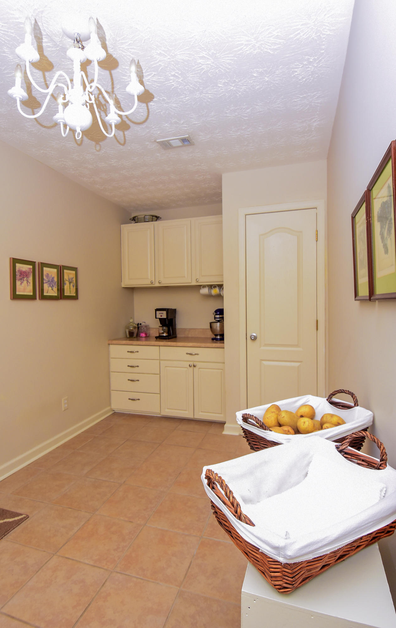 BRANDON OAKS - Residential