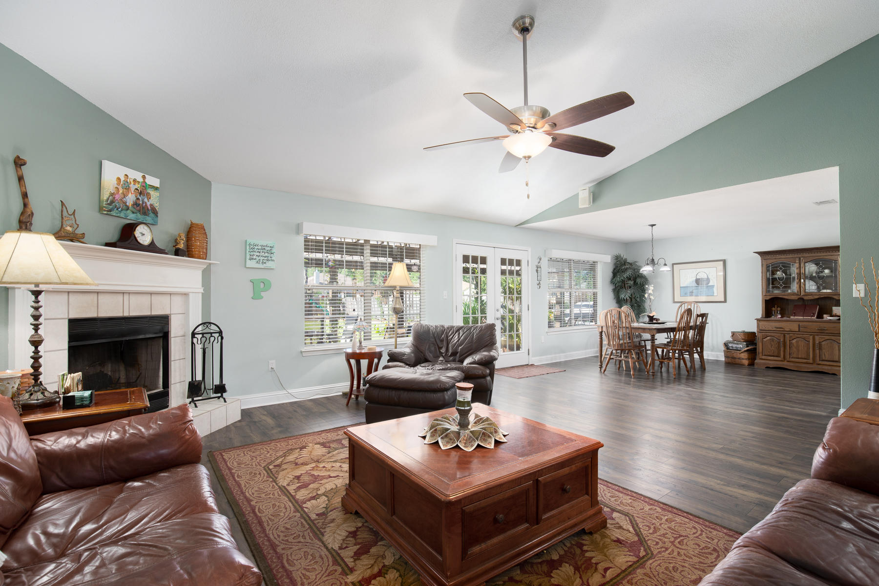 HOLLEY BY THE SEA - Residential