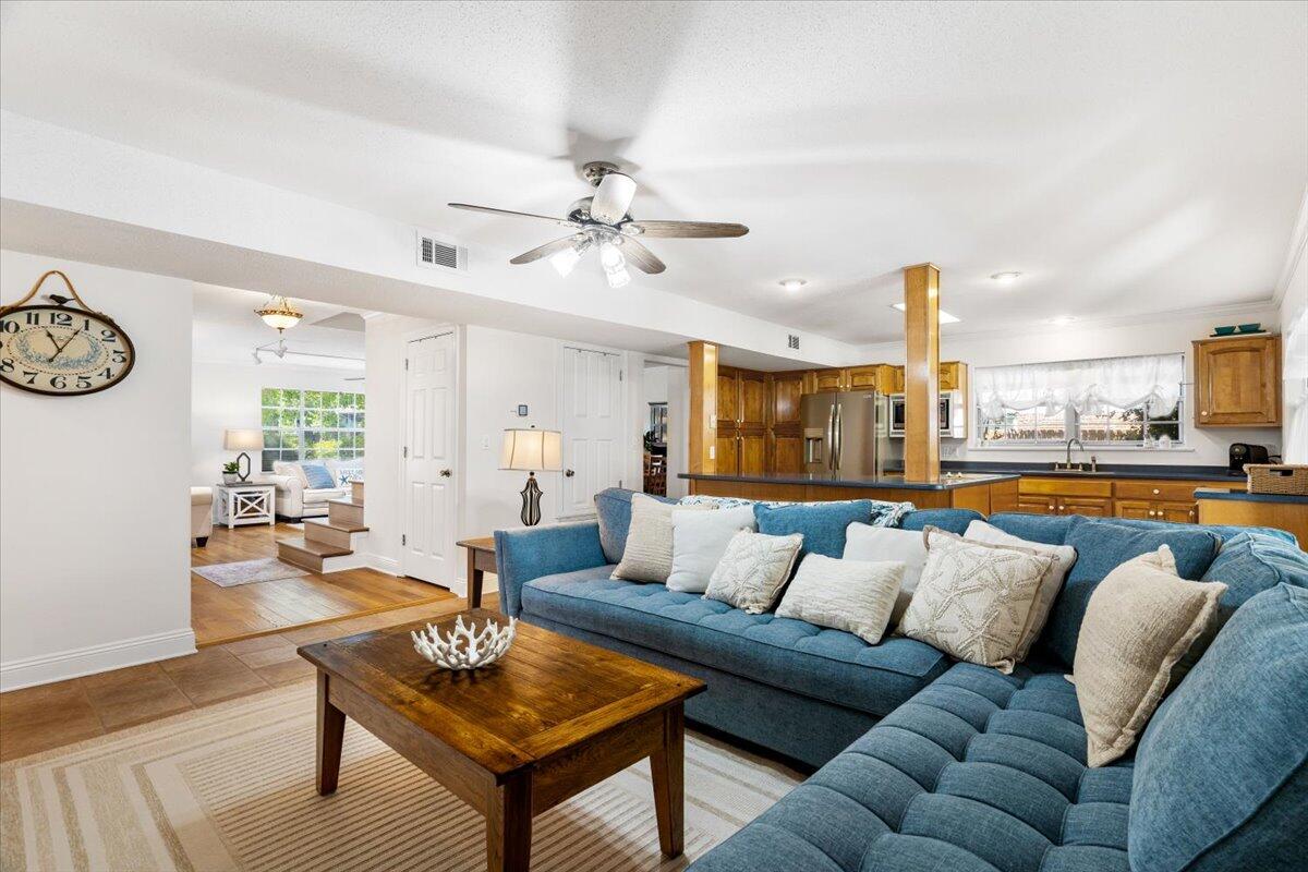 CHELSEA WOODS - Residential