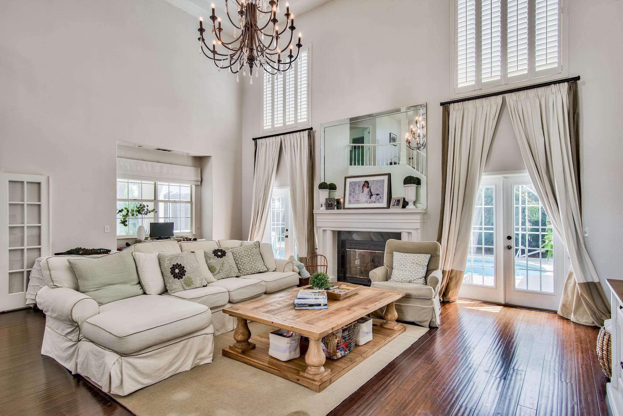 WINDSOR FOREST - Residential