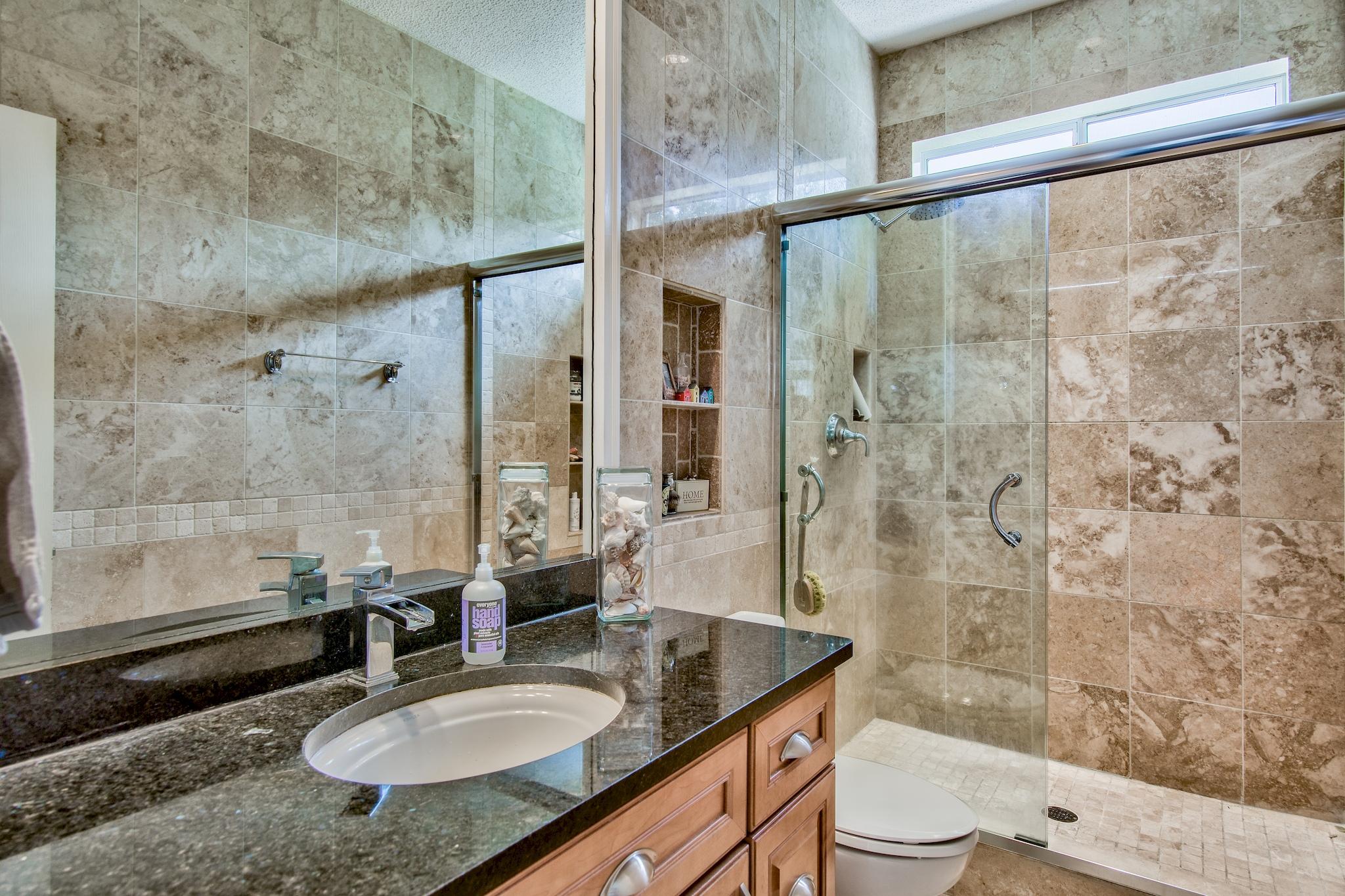 WINDSOR FOREST - Residential