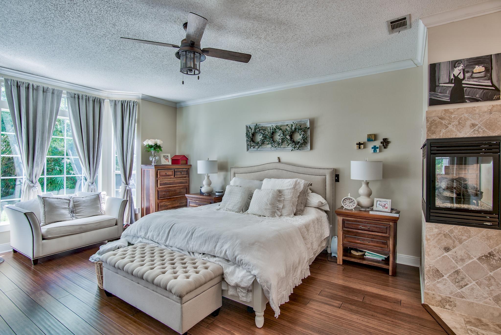 WINDSOR FOREST - Residential