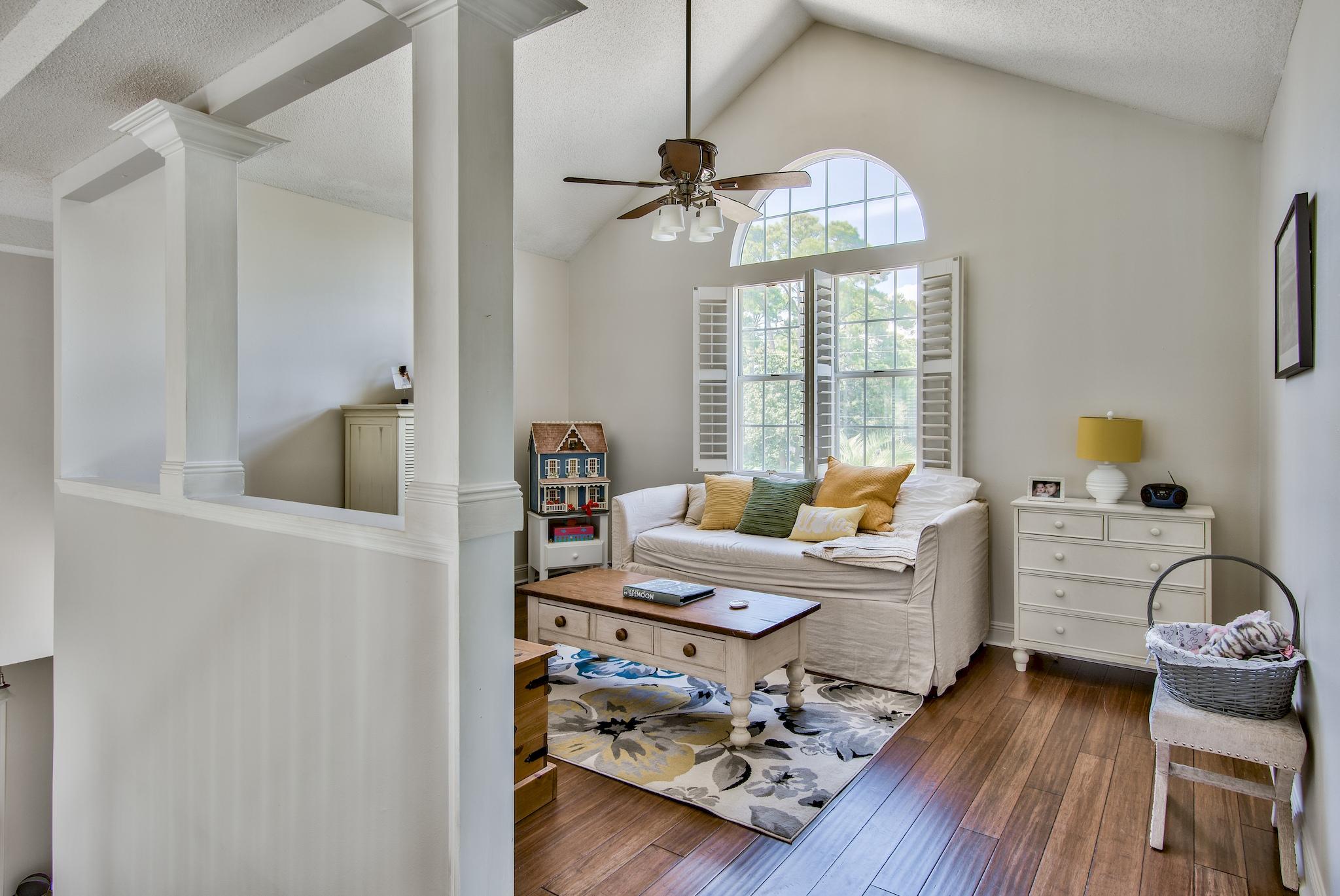 WINDSOR FOREST - Residential