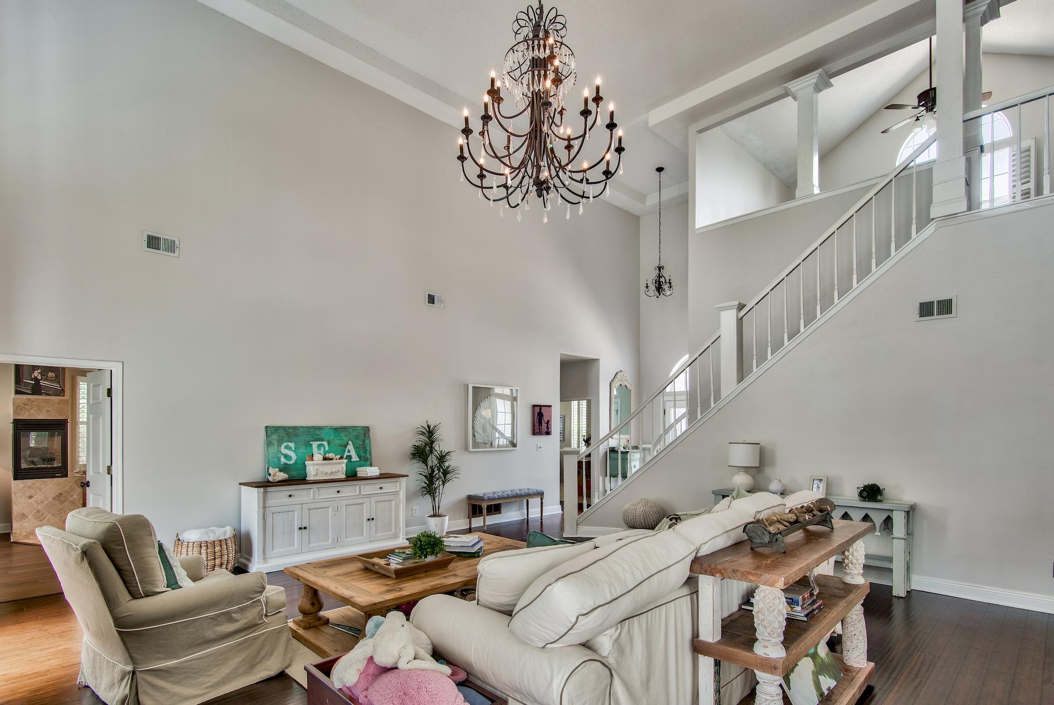 WINDSOR FOREST - Residential