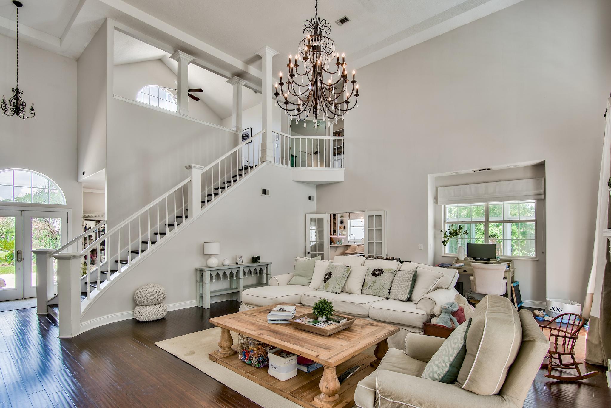 WINDSOR FOREST - Residential