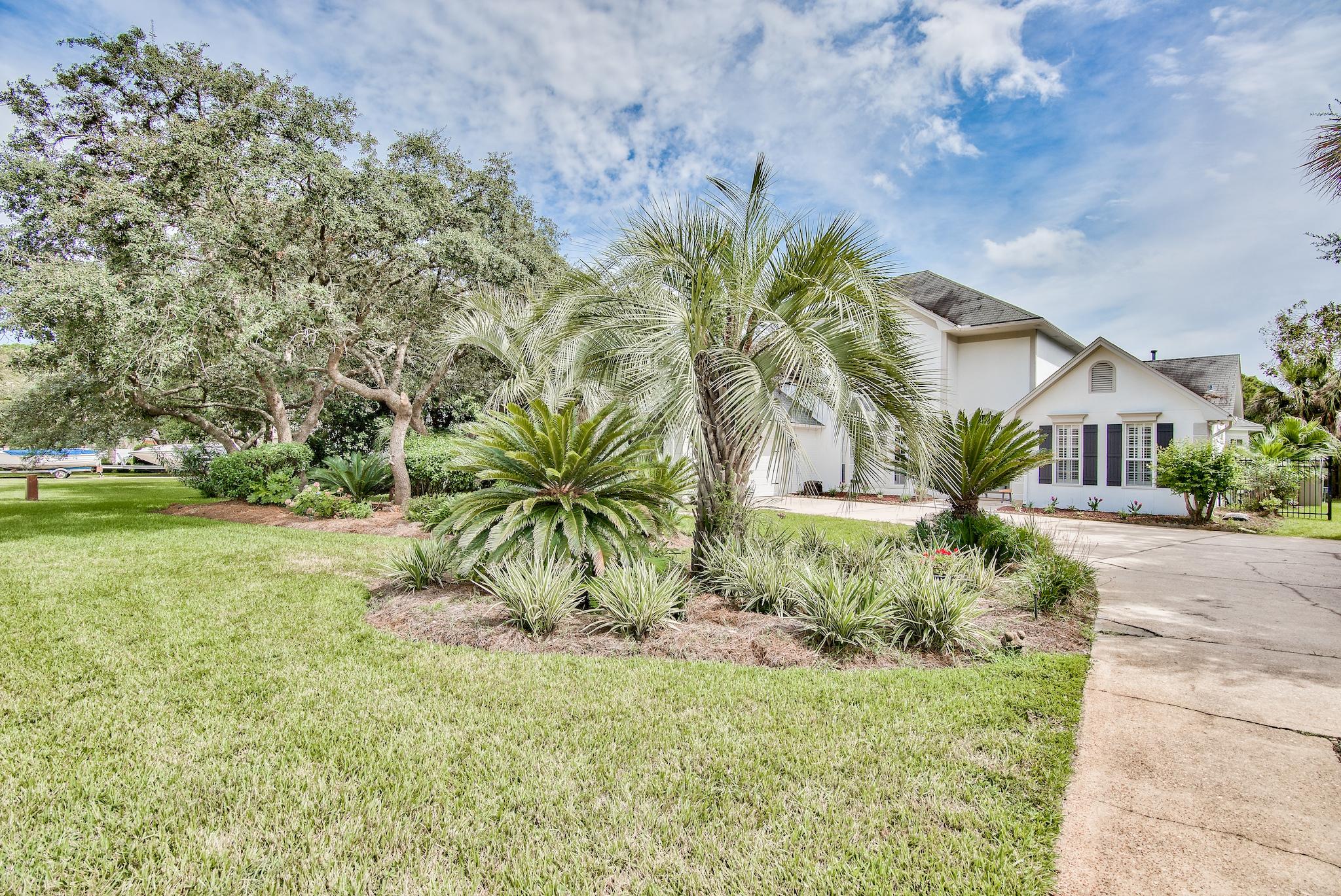 WINDSOR FOREST - Residential