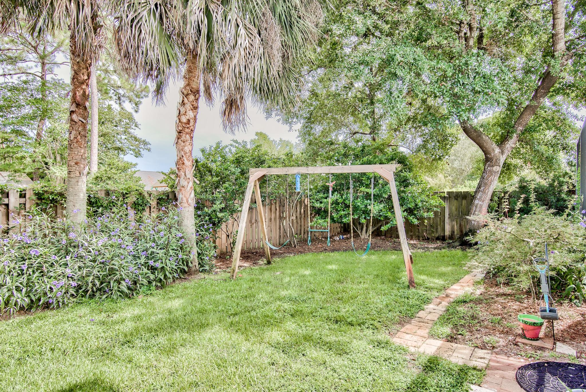 WINDSOR FOREST - Residential