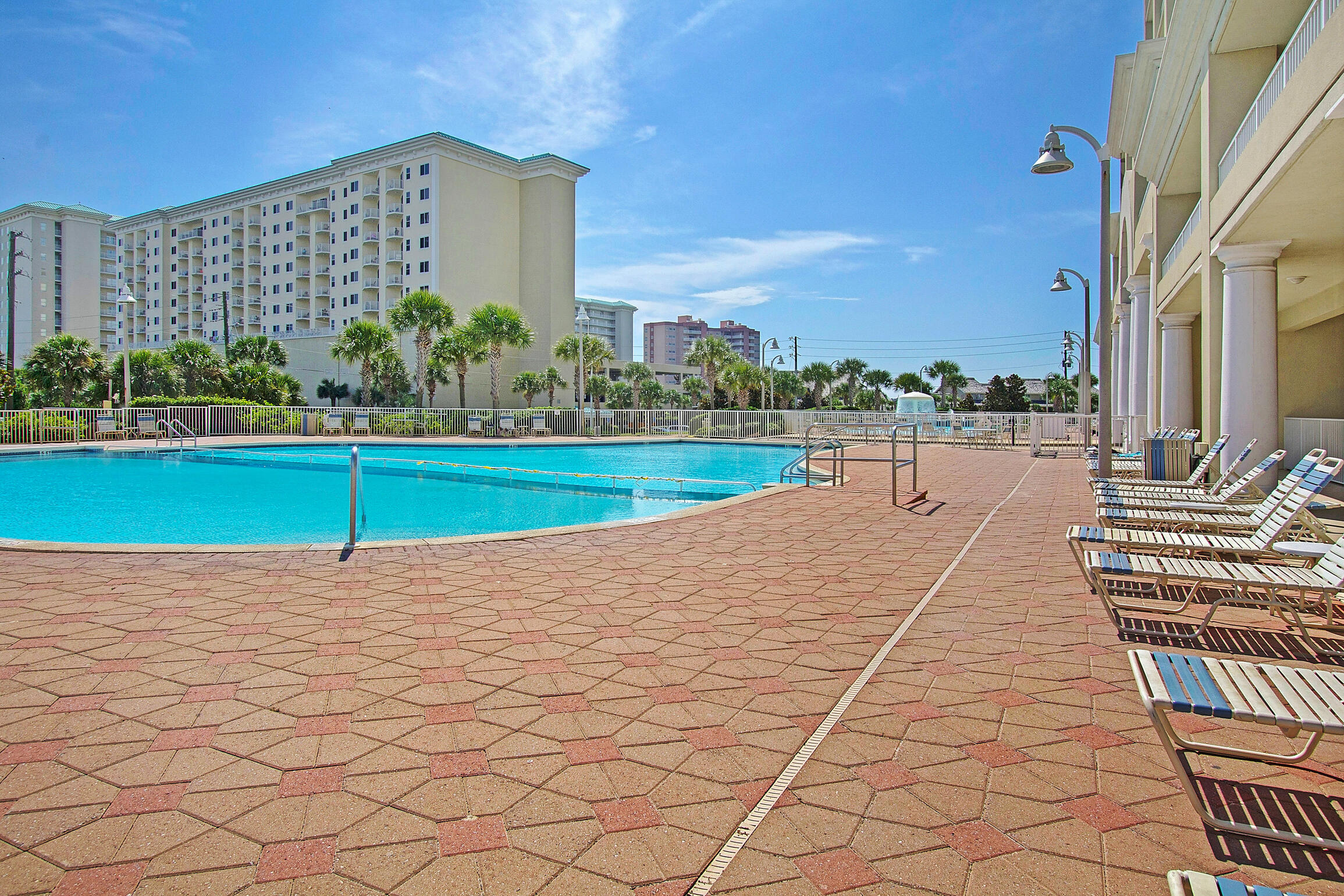 ARIEL DUNES - Residential