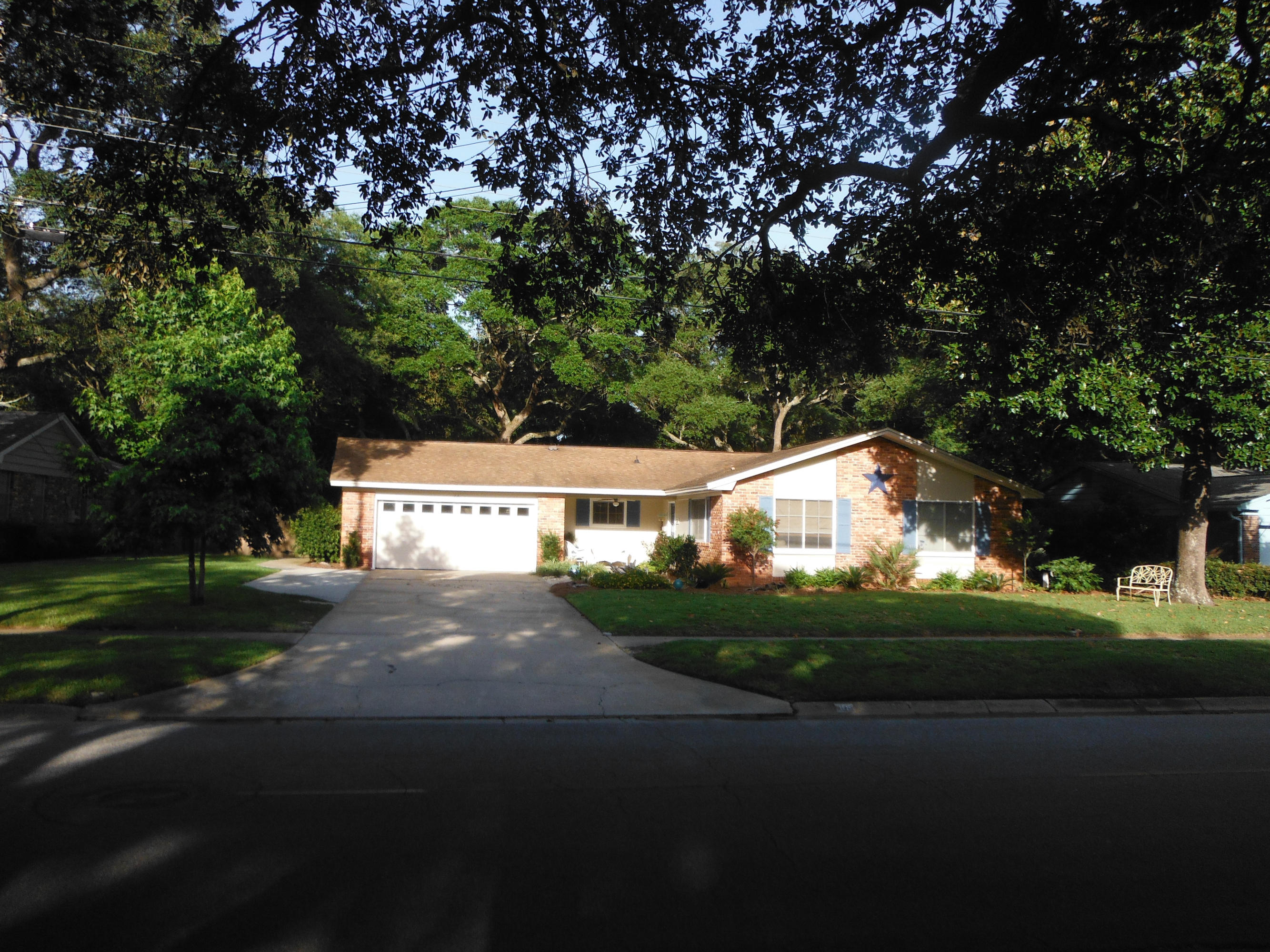 FOREST PARK - Residential